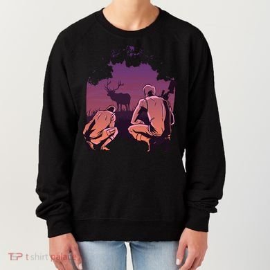 Deer Hunting Scene Women's Sweatshirt