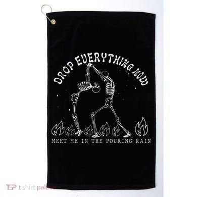 Drop Everything Now Meet Me In The Pouring Rain Skeleton Golf Towel