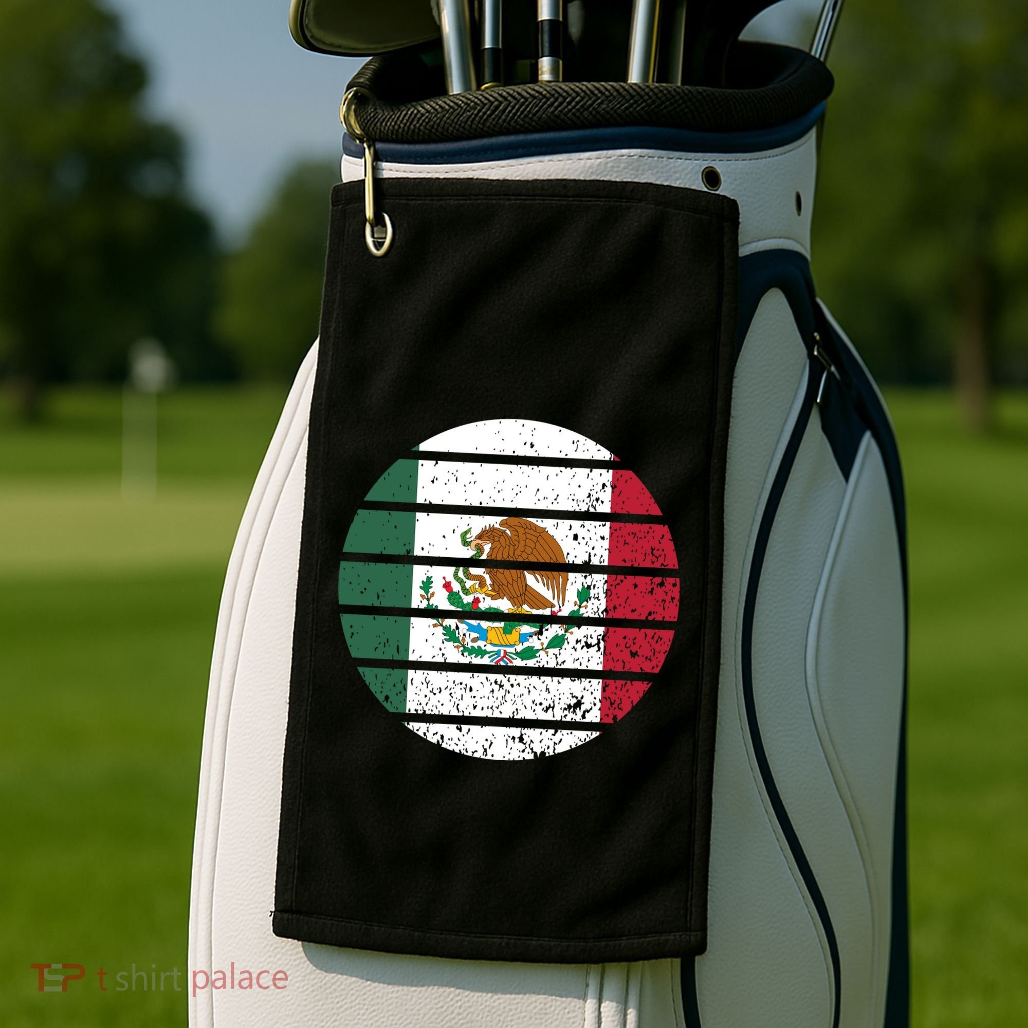 Distressed Flag Of Mexico Circle Golf Towel