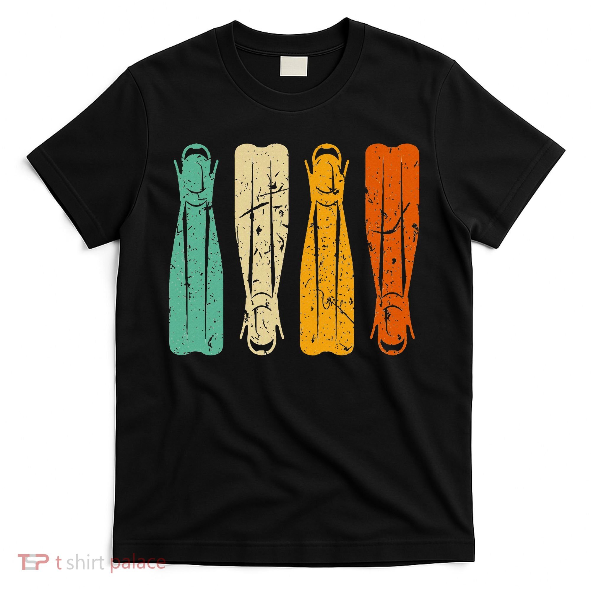 Diving Fins Retro Scuba Diving Snorkeling Diver Vintage T-Shirt