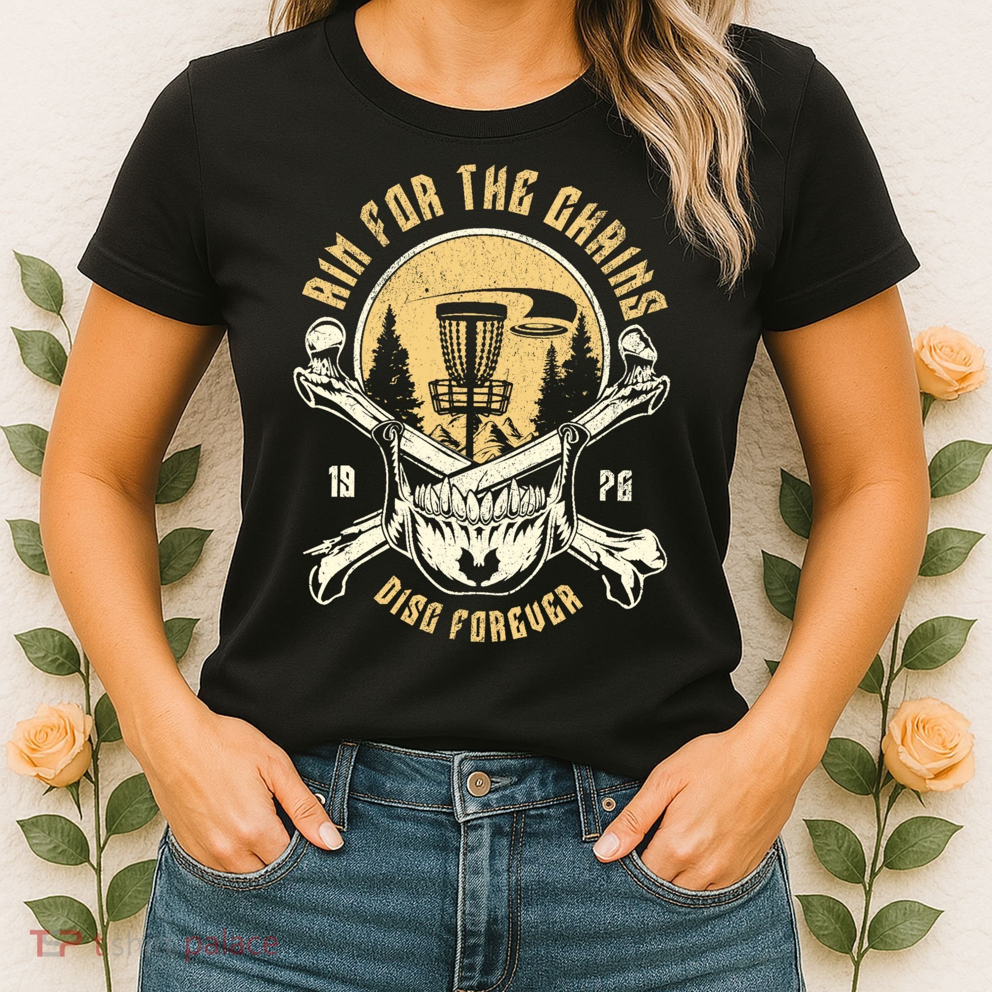 Disc Golf Aim For The Chains Skull Women's T-Shirt