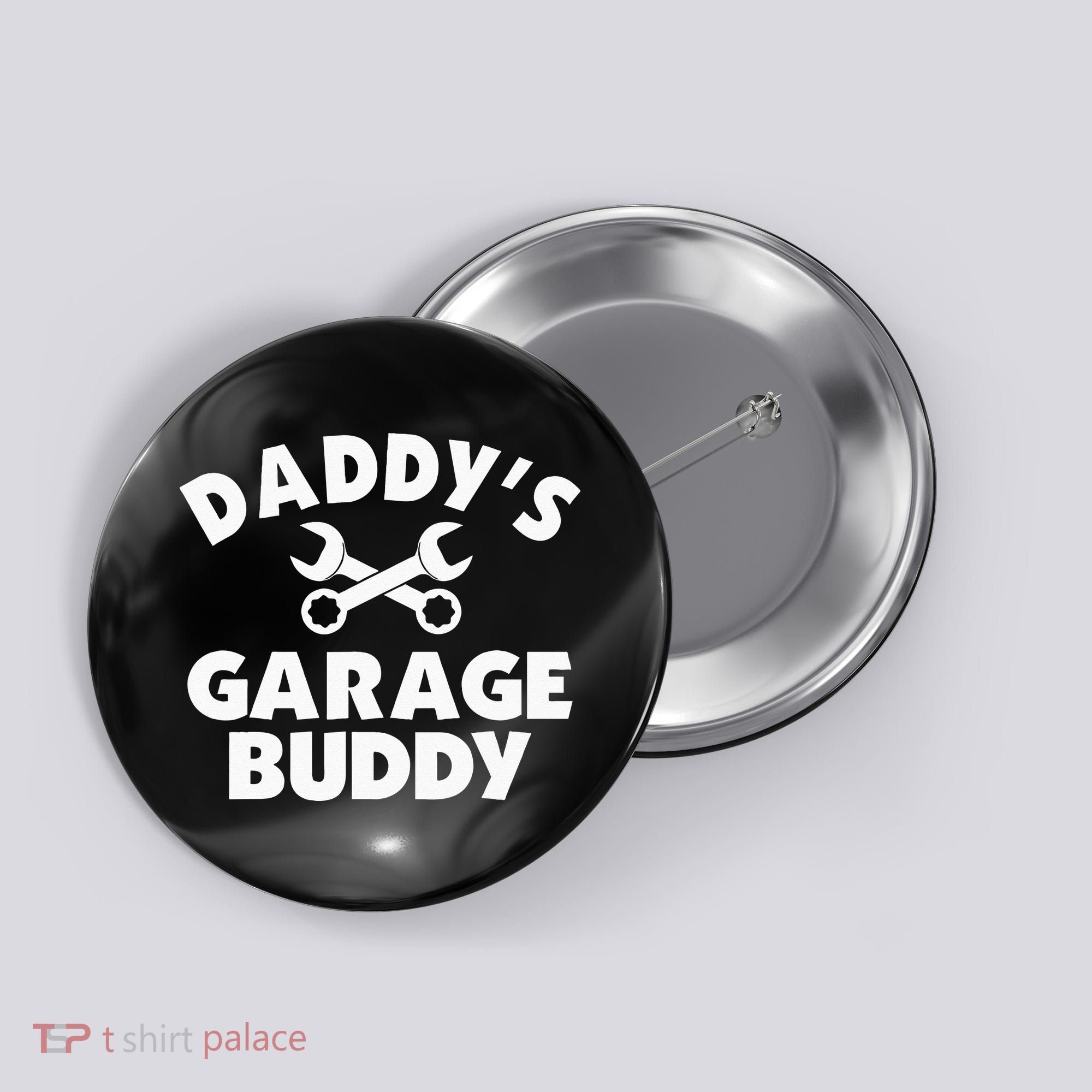 Daddy's Garage Buddy Funny Car Mechanic Button