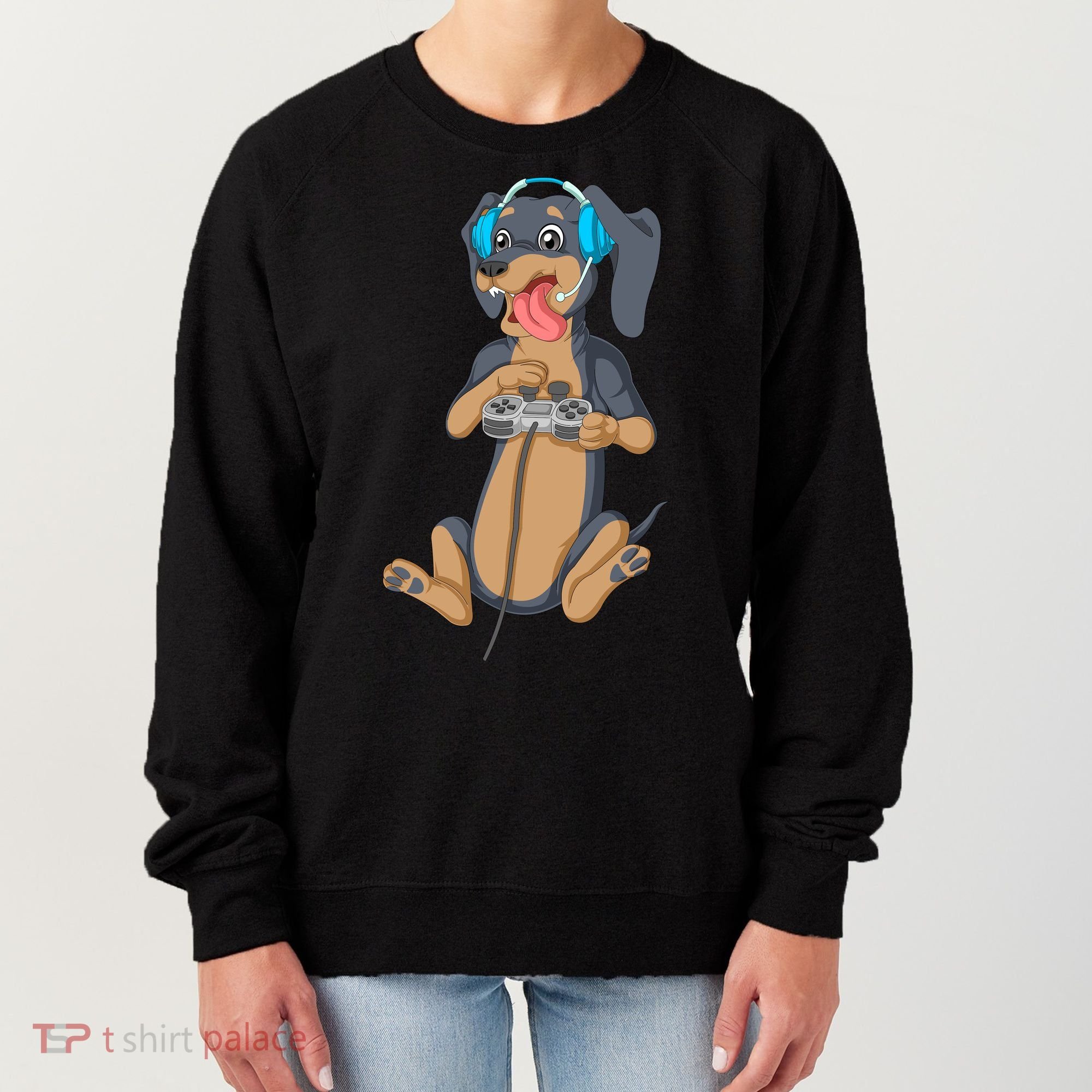 Dachshund Gamer Women's Sweatshirt