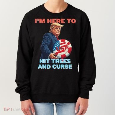 Disc Golf Funny Hit Trees And Curse Retro Disc Golf Women's Sweatshirt