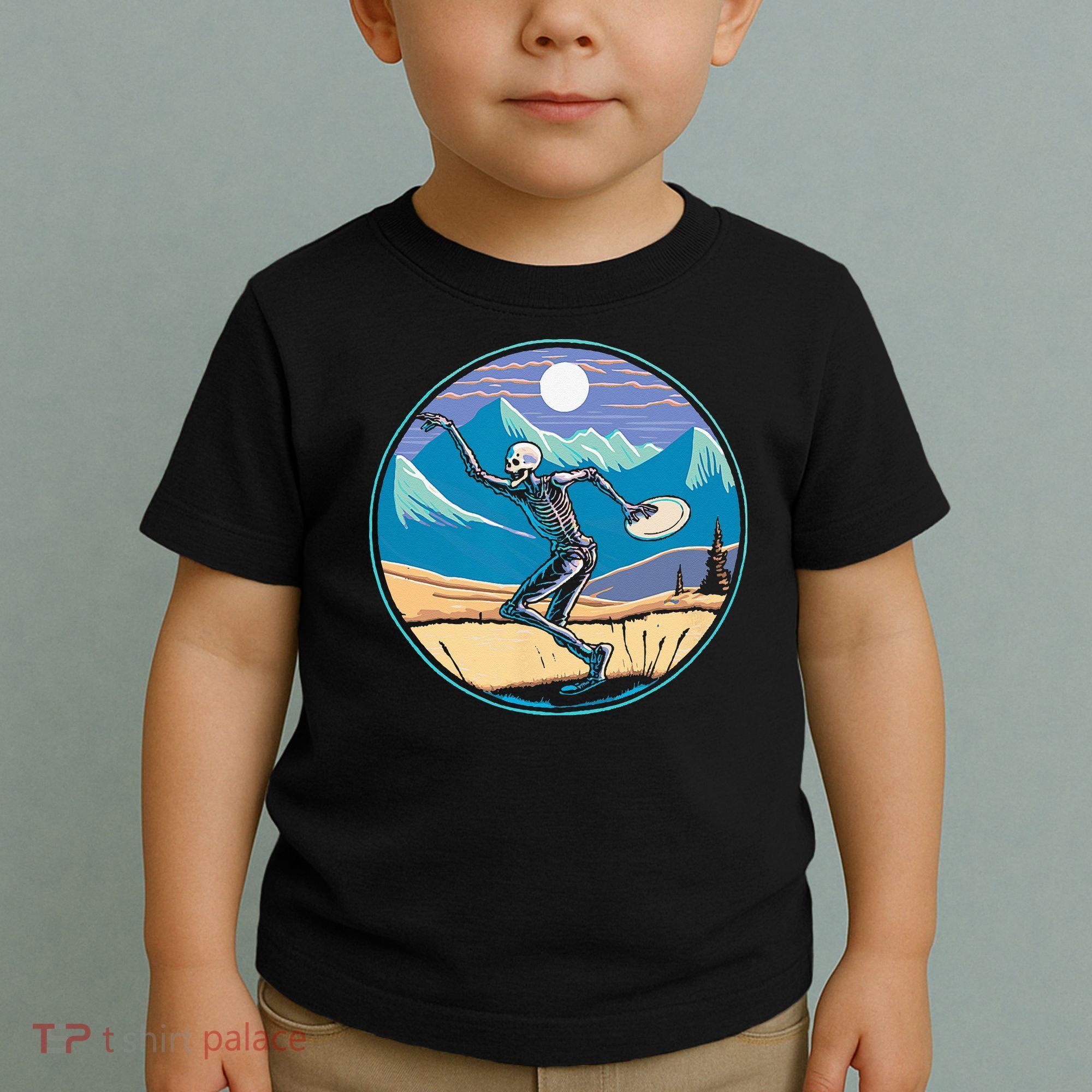 Disc Golf Player Skeleton Disc Golfer Funny Outdoor Nature Toddler T-Shirt
