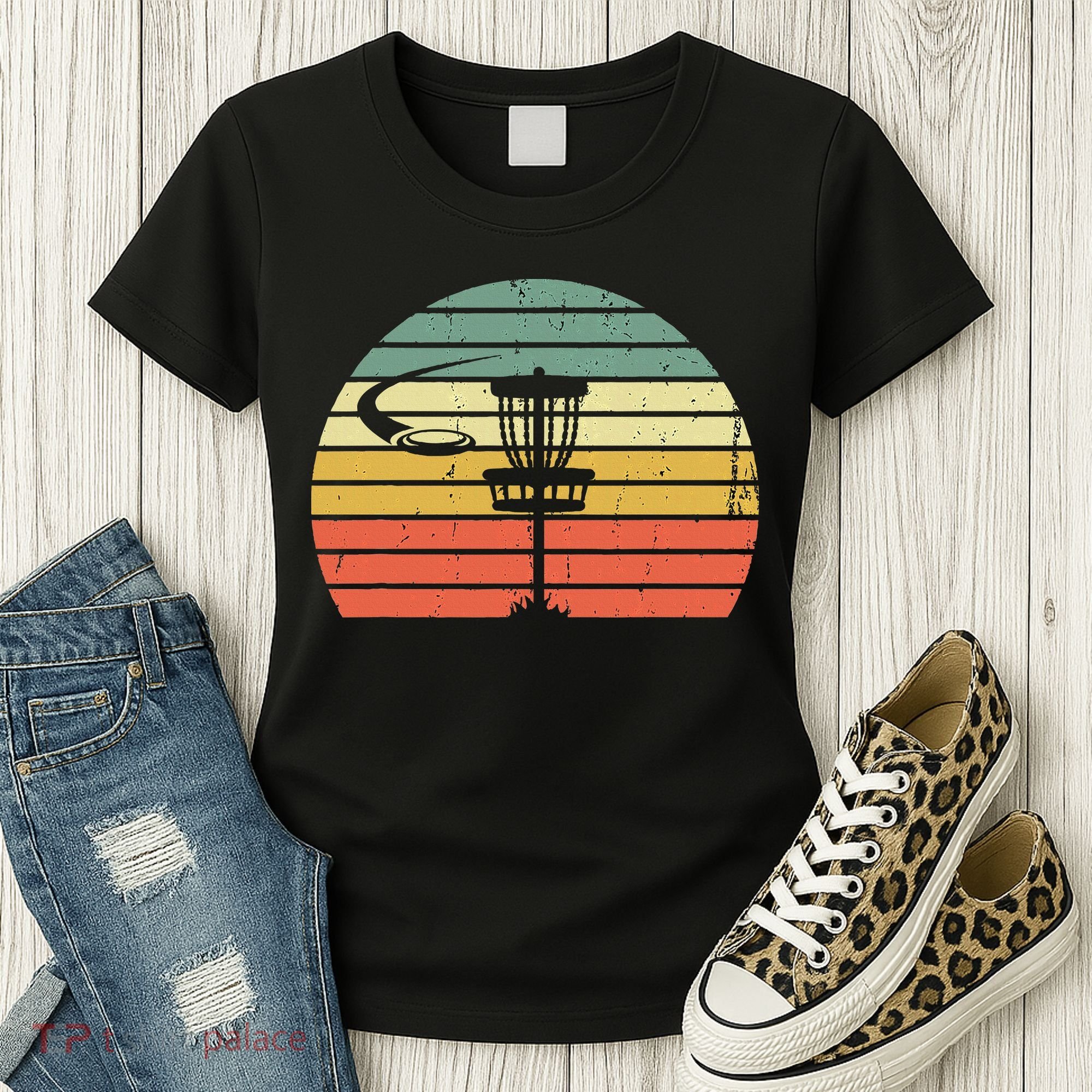 Disc Golf Retro Frisbee Golf Disc Sport Gift Women's T-Shirt