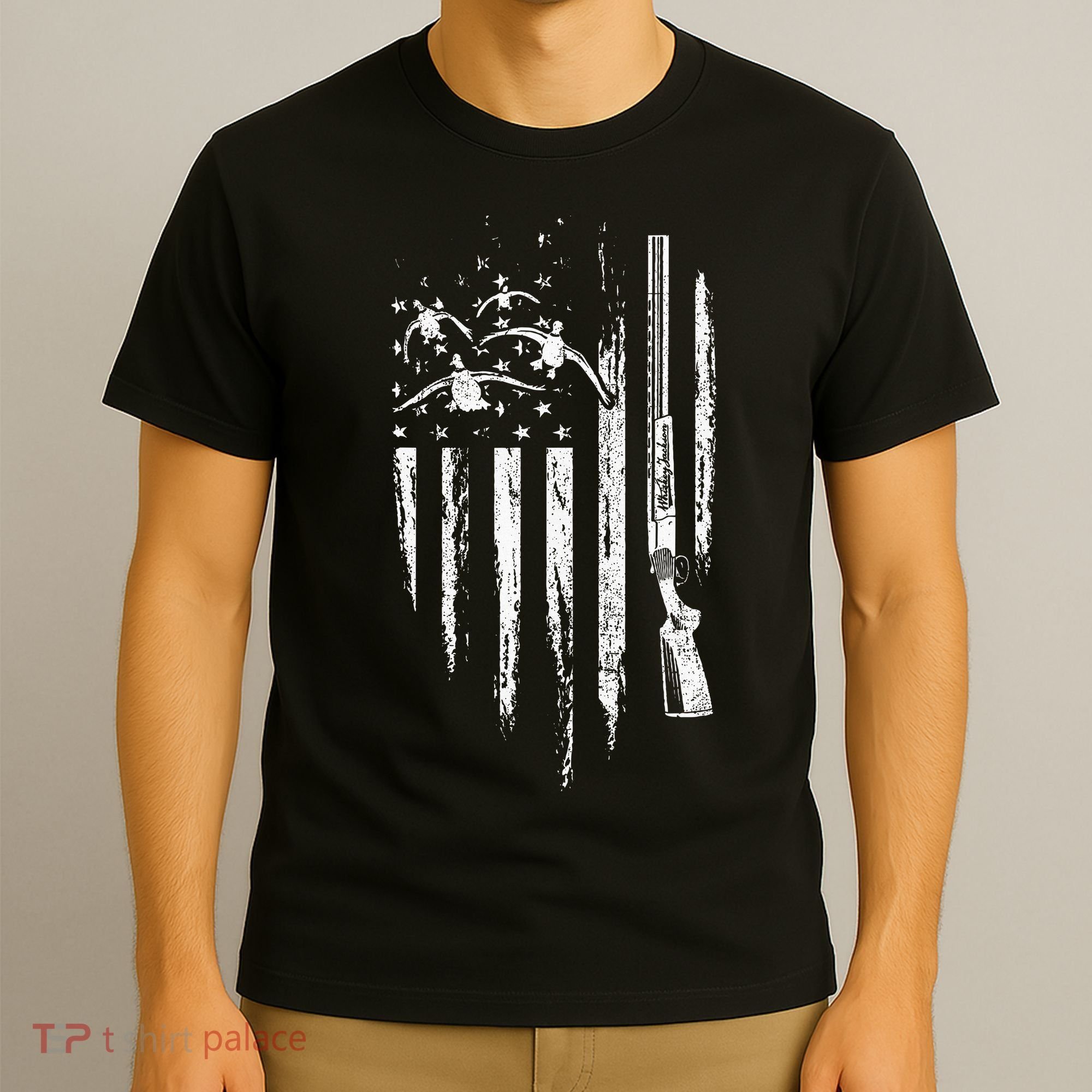 Duck Hunting American Flag Waterfowl Goose Gift For Hunter  T-Shirt