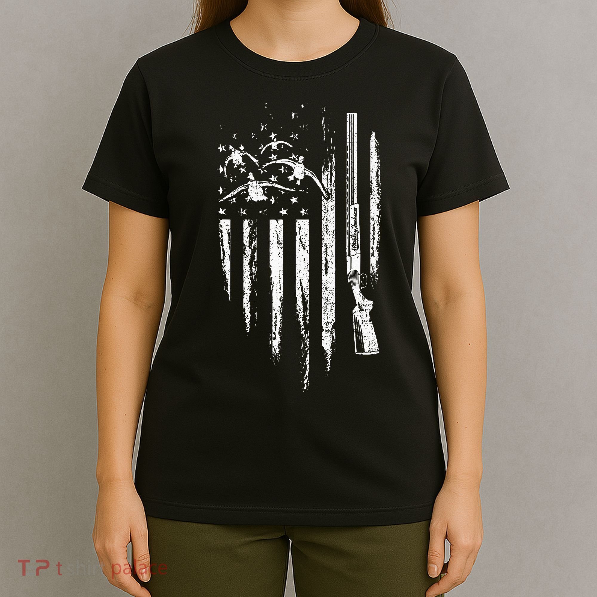 Duck Hunting American Flag Waterfowl Goose Gift For Hunter  T-Shirt