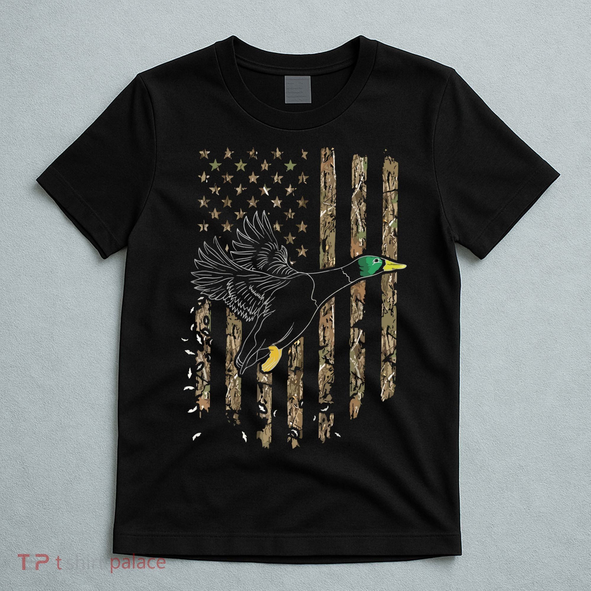 Duck Hunter American Flag Waterfowl Hunting Camouflage T-Shirt