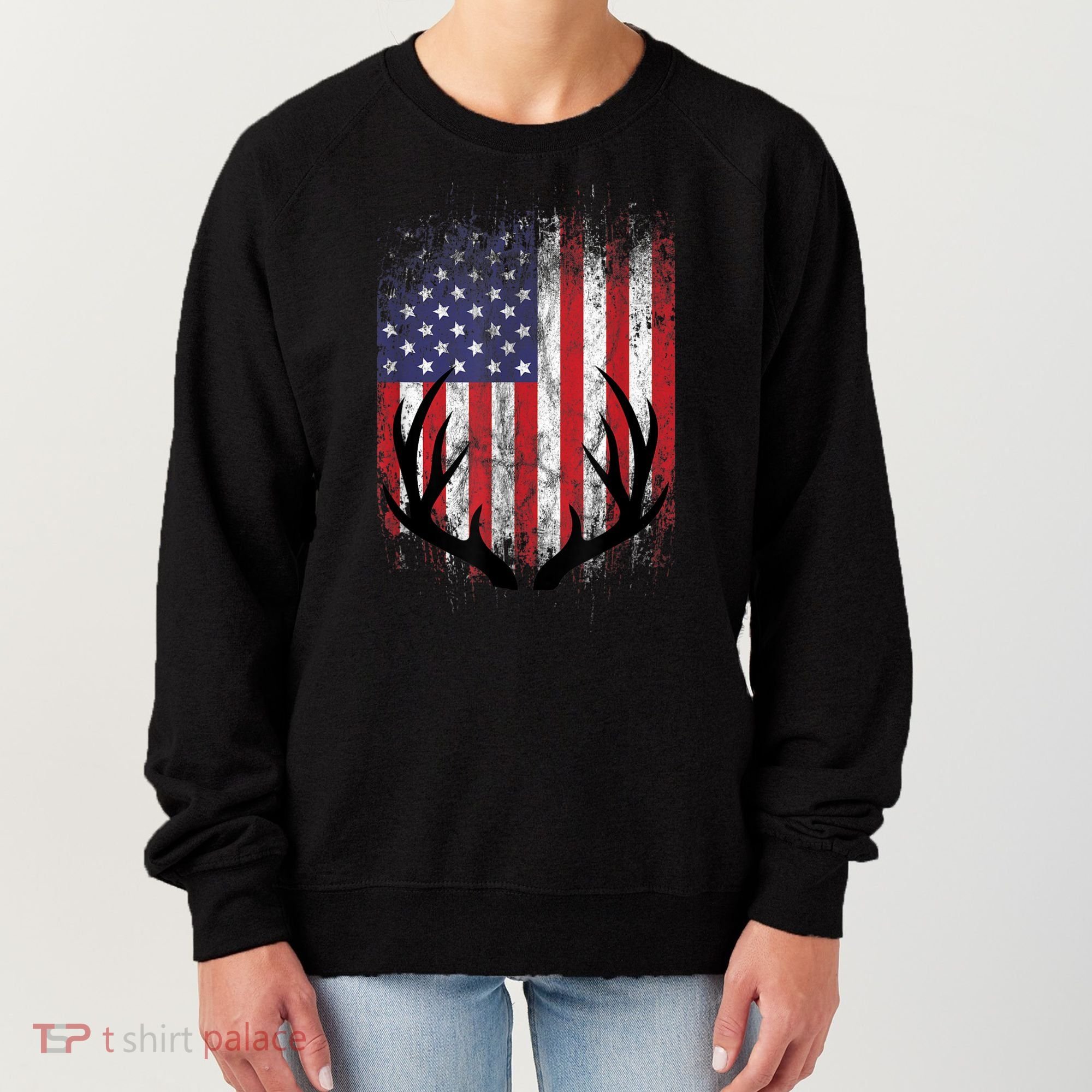 Deer Hunting American Flag Whitetail Buck Antlers Women's Sweatshirt