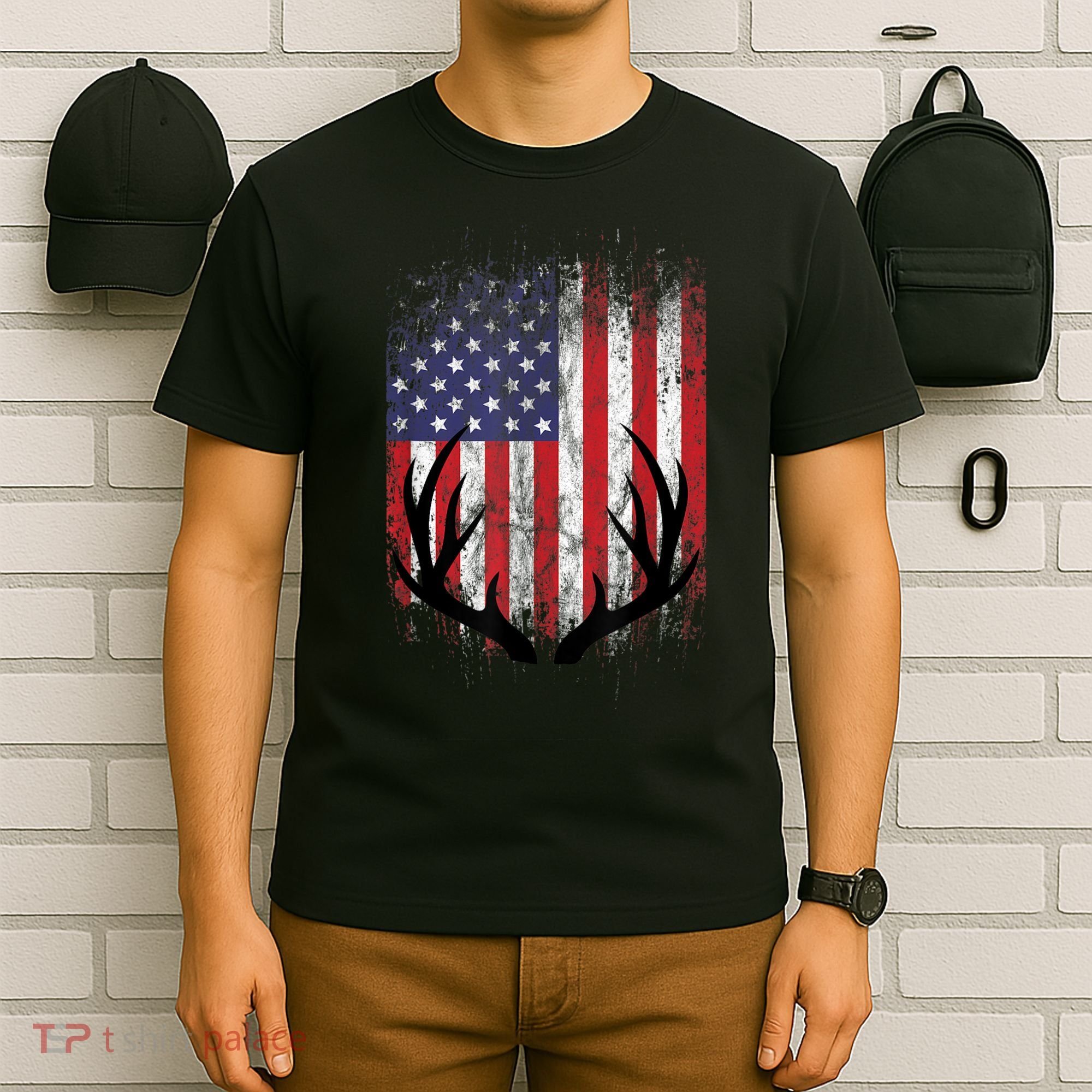 Deer Hunting American Flag Whitetail Buck Antlers T-Shirt