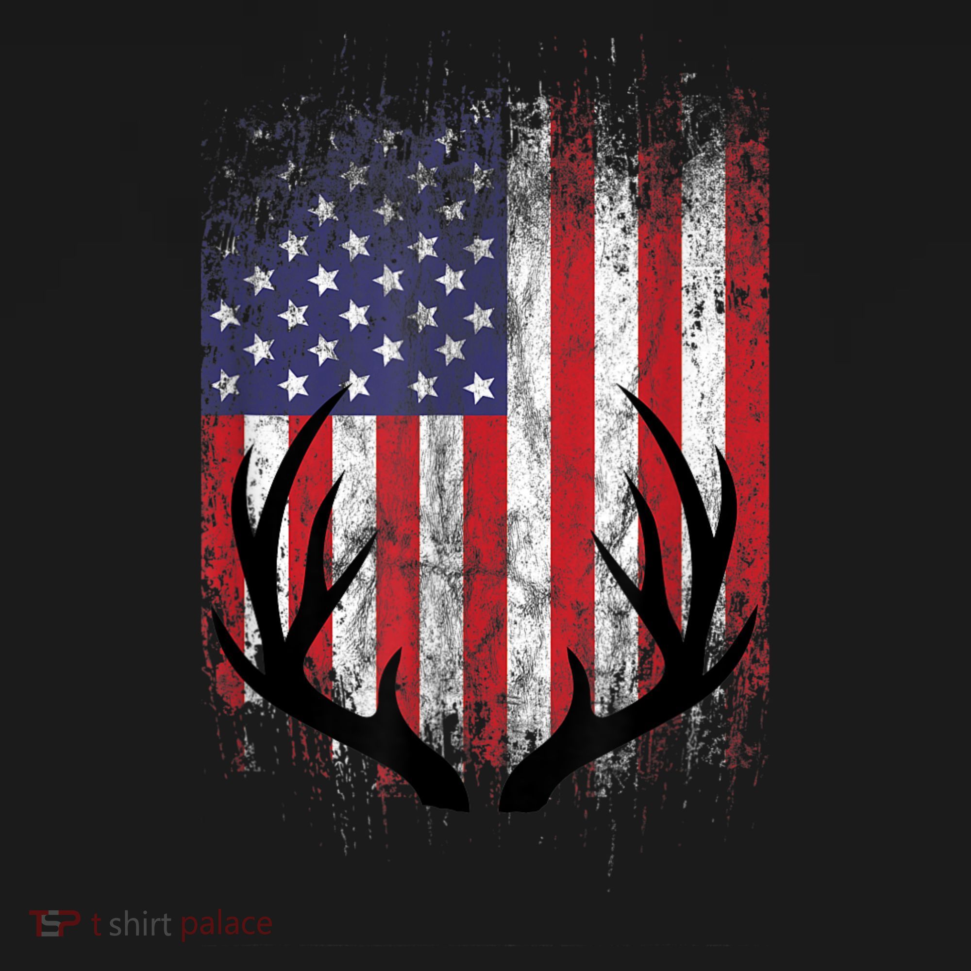 Deer Hunting American Flag Whitetail Buck Antlers T-Shirt