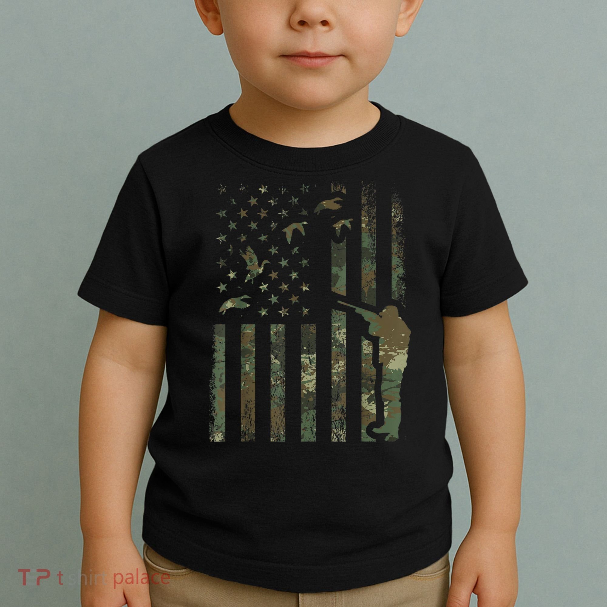 Duck Hunting Camo Men Camouflage Hunter American Flag Toddler T-Shirt