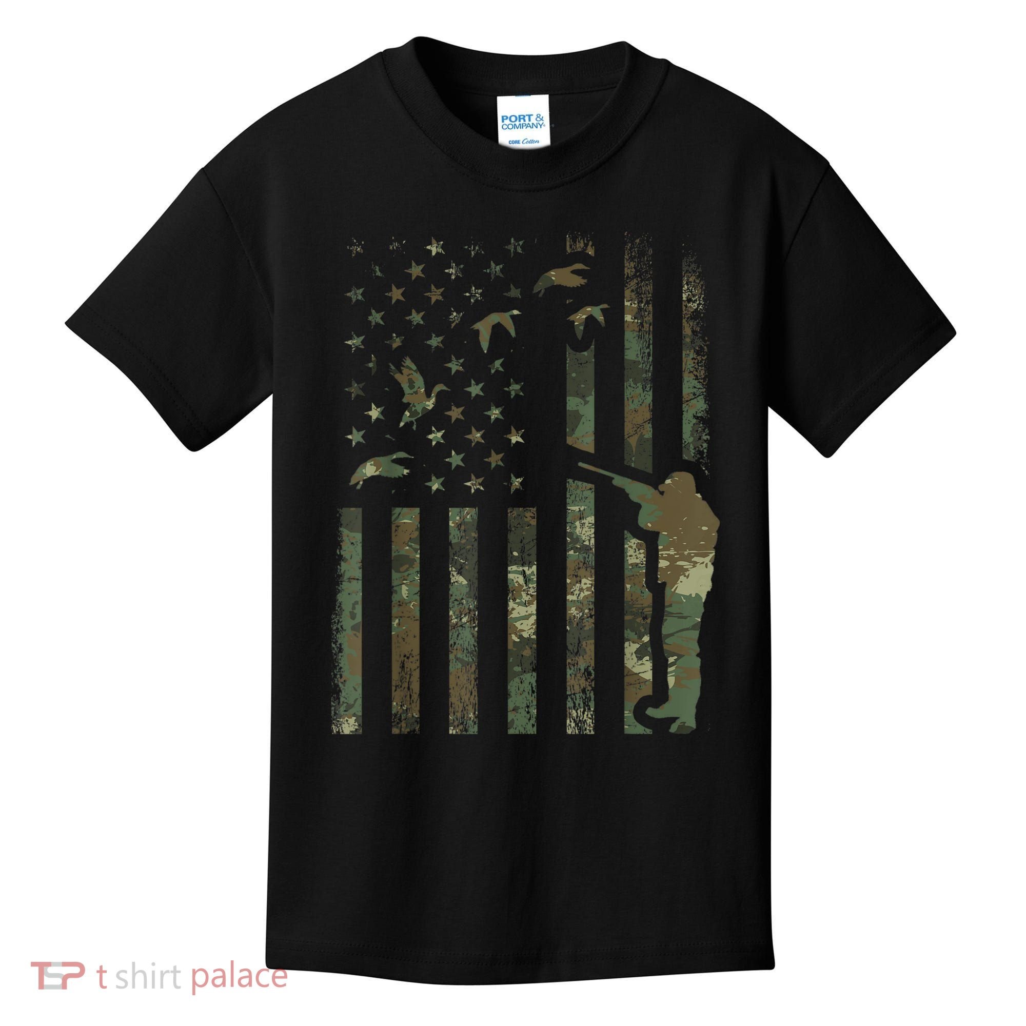 Duck Hunting Camo Men Camouflage Hunter American Flag Kids T-Shirt