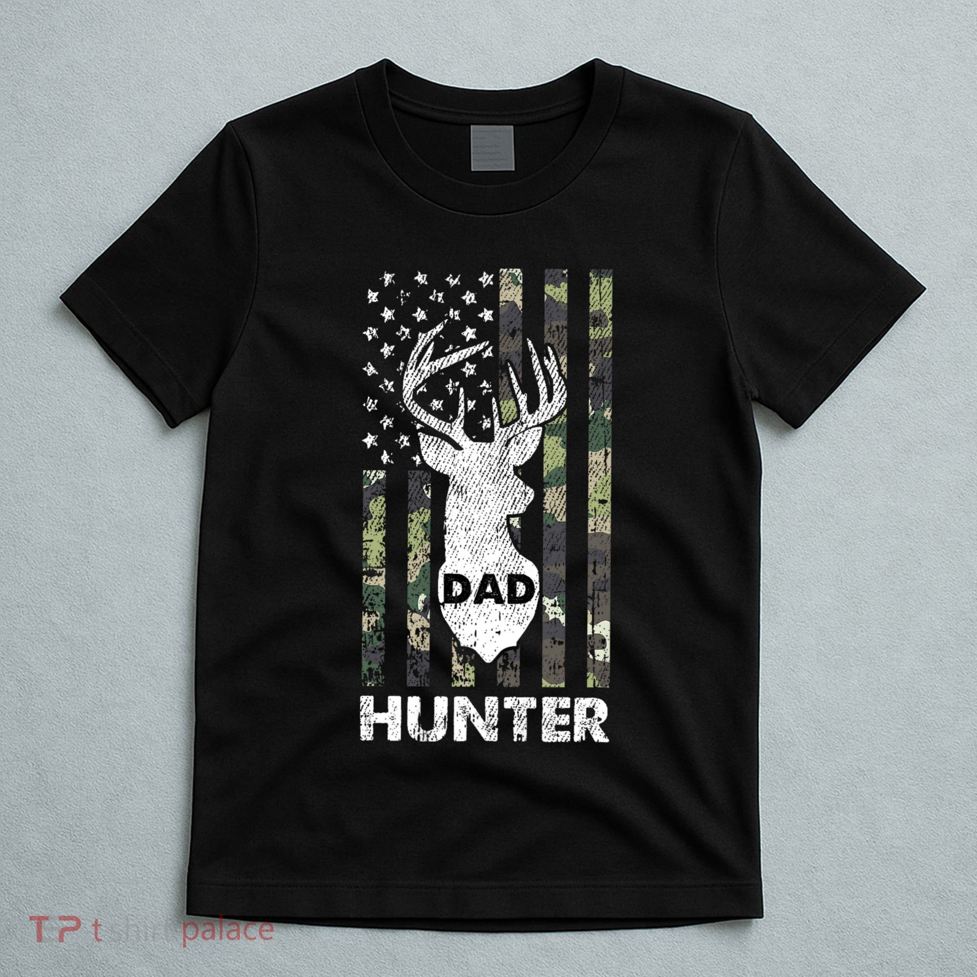 Deer Hunter Dad Cool Hunting American Flag Camo Stripes Papa T-Shirt