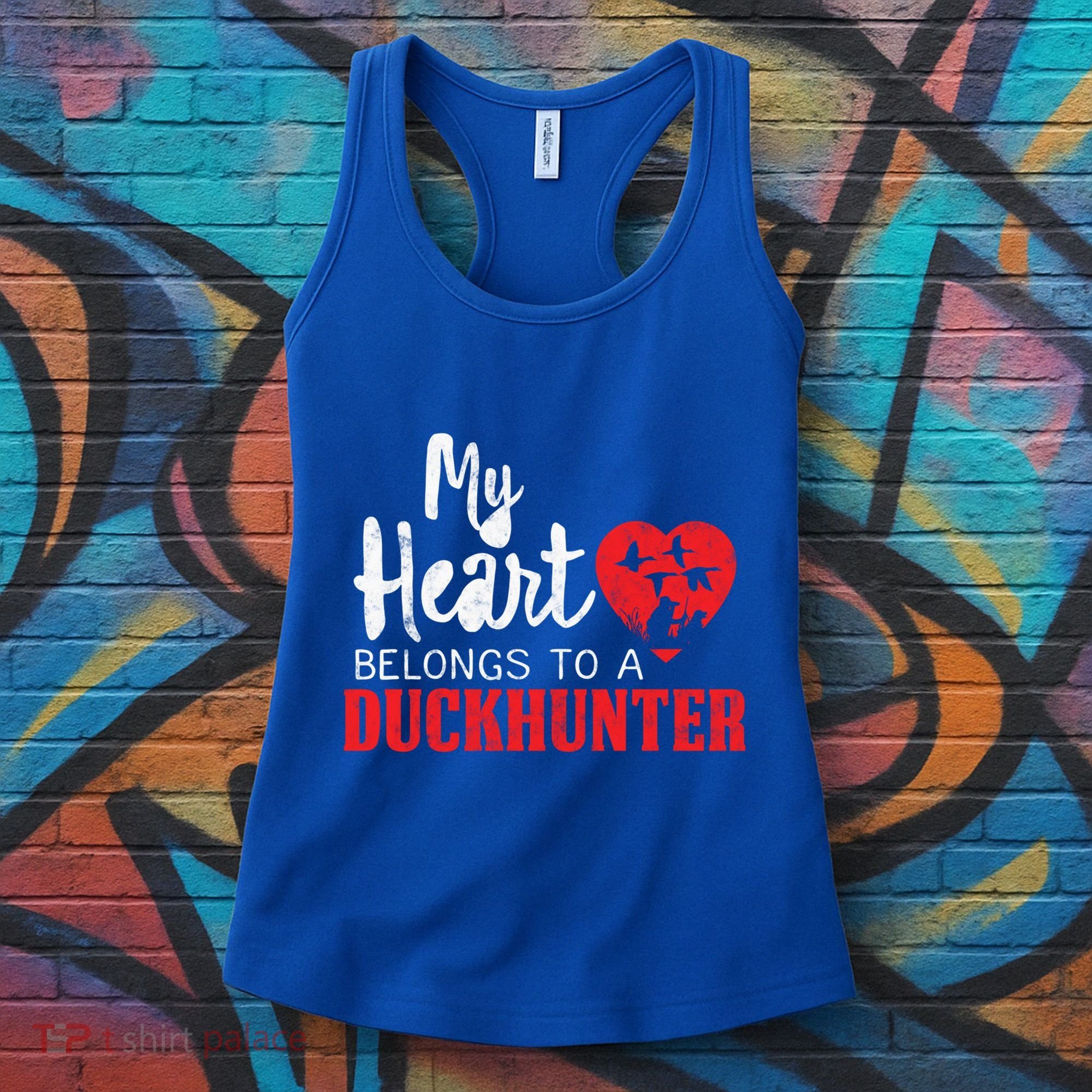 Duck Hunting My Heart Belongs To A Duckhunter Gift Wife Mom Gift Women's Tank Top