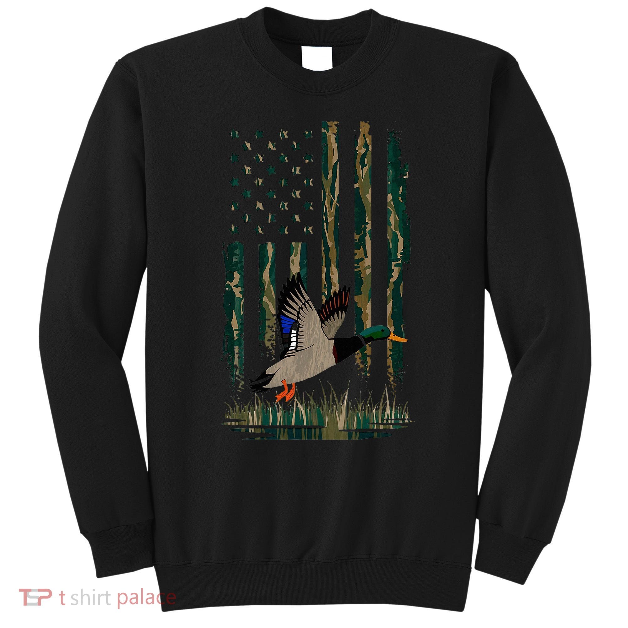 Duck Hunting Waterfowl Hunters Camo Flag Sweatshirt