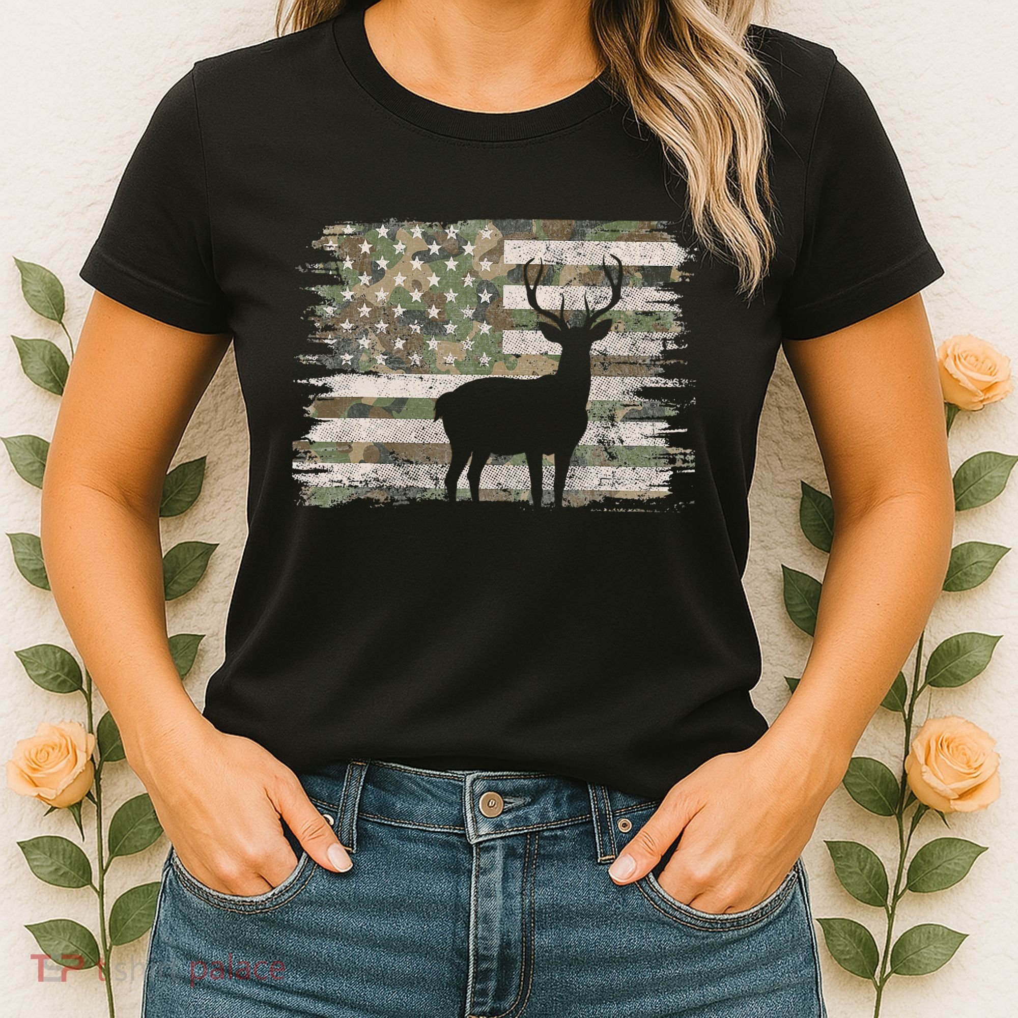 Deer Hunting Whitetail Camo American Us Flag Elk Buck Women's T-Shirt