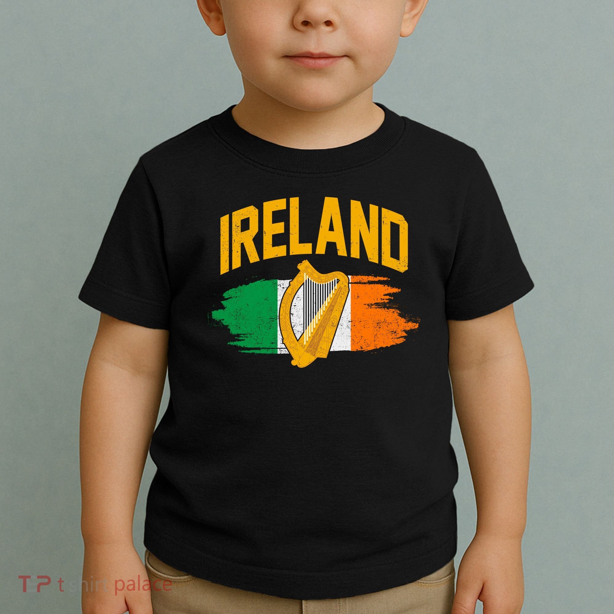 Distressed Ireland Coat Of Arms Harp Flag Toddler T-Shirt