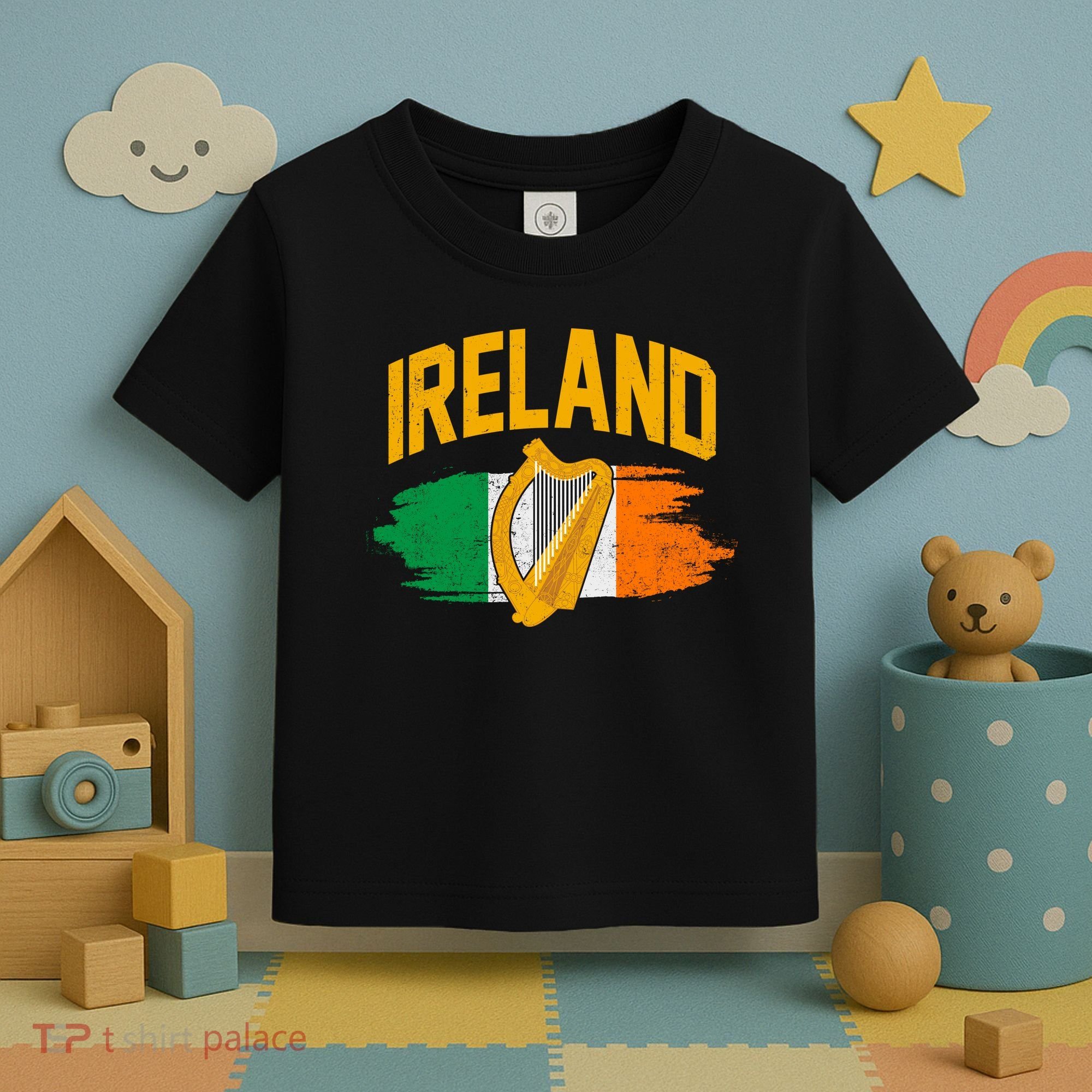 Distressed Ireland Coat Of Arms Harp Flag Toddler T-Shirt