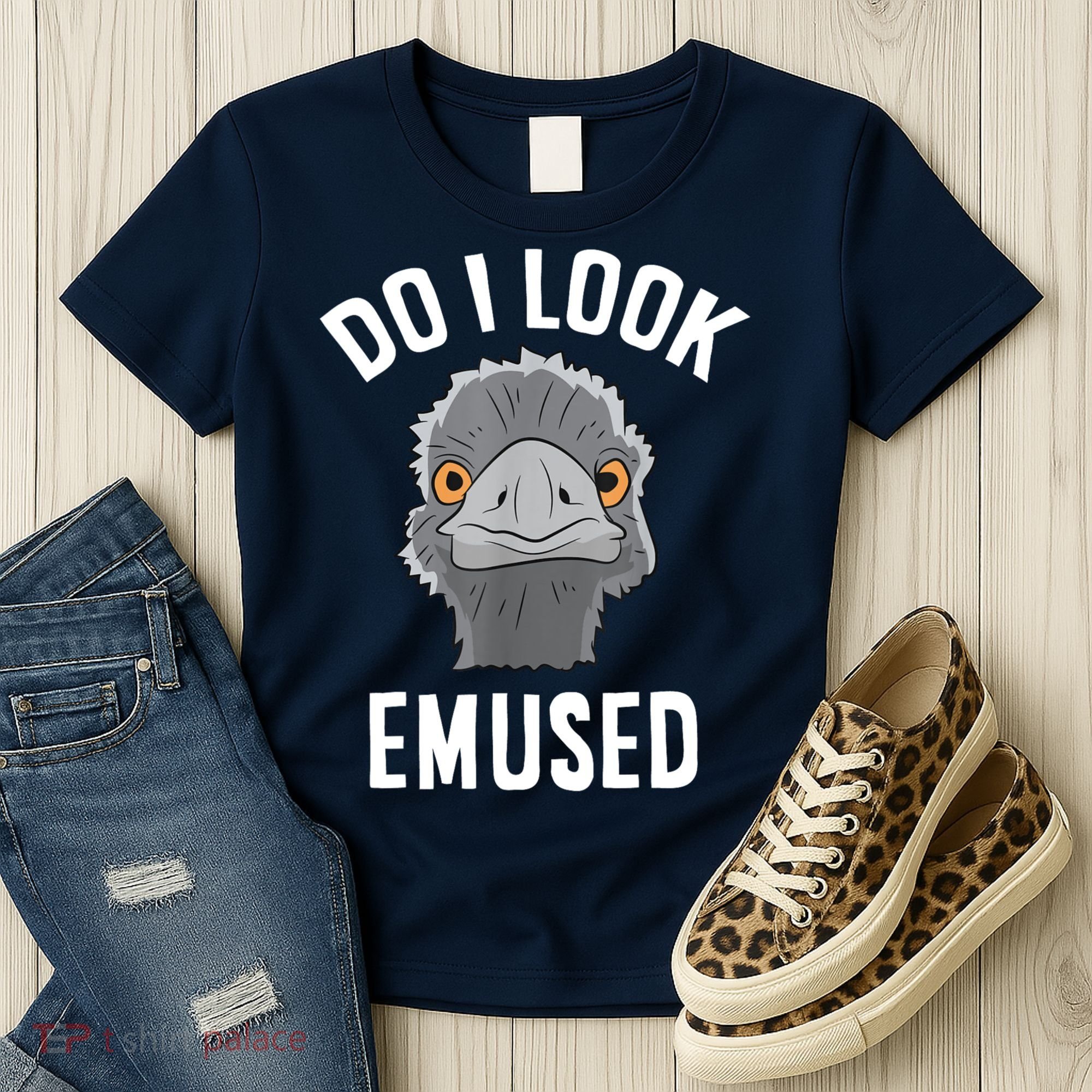 Do I Look Amused Funny Emu Animal Love Emus. Women's T-Shirt