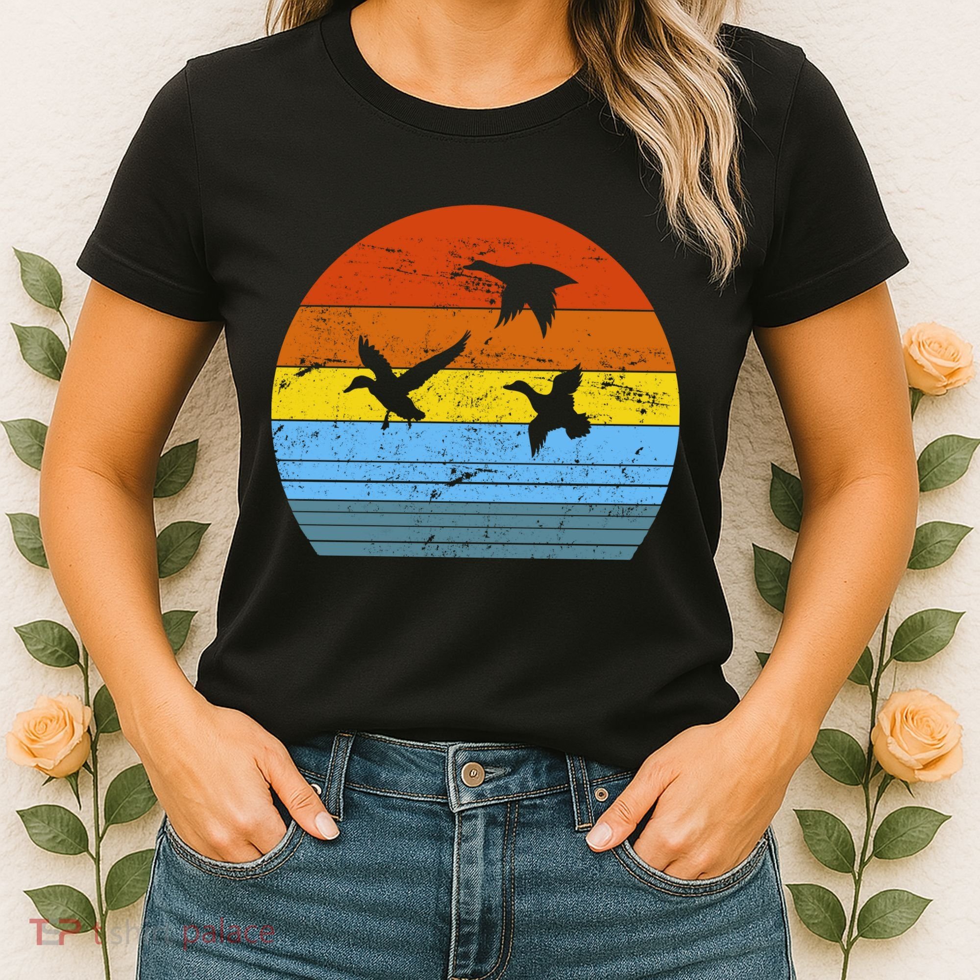 Distressed Duck Hunting Women's T-Shirt