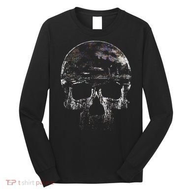 Distressed Skull Graphic Long Sleeve Shirt