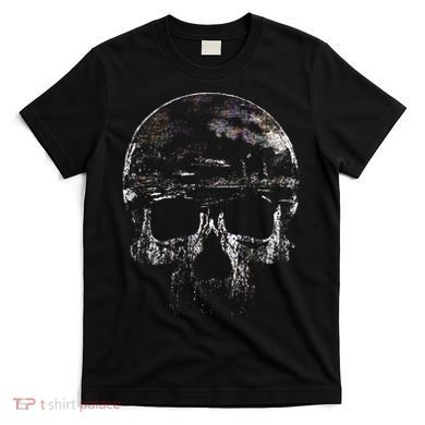 Distressed Skull Graphic T-Shirt