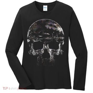 Distressed Skull Graphic Women's Long Sleeve Shirt