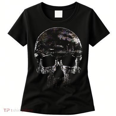 Distressed Skull Graphic Women's T-Shirt