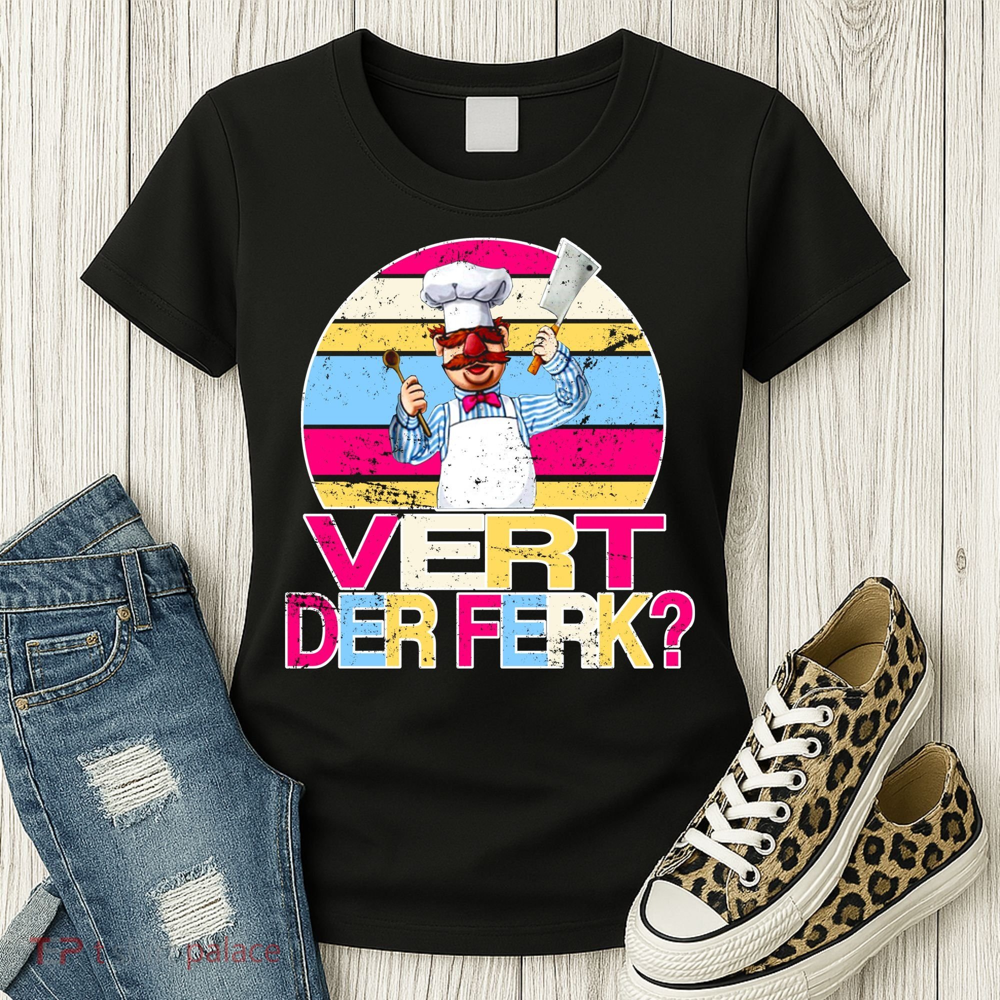 Distressed Vert Der Ferk Retro Chef Women's T-Shirt