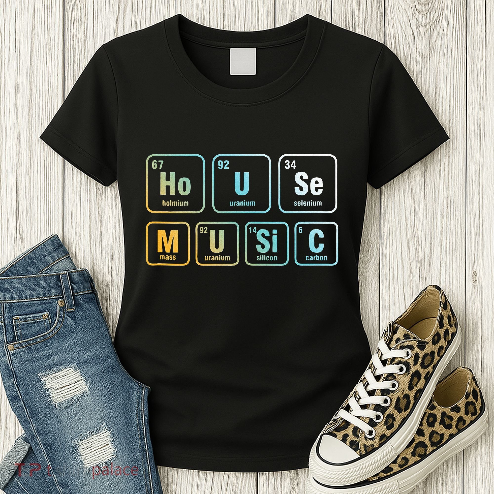Disc Jockey DJ House Music Relaxing Electronic Music EDM Women's T-Shirt