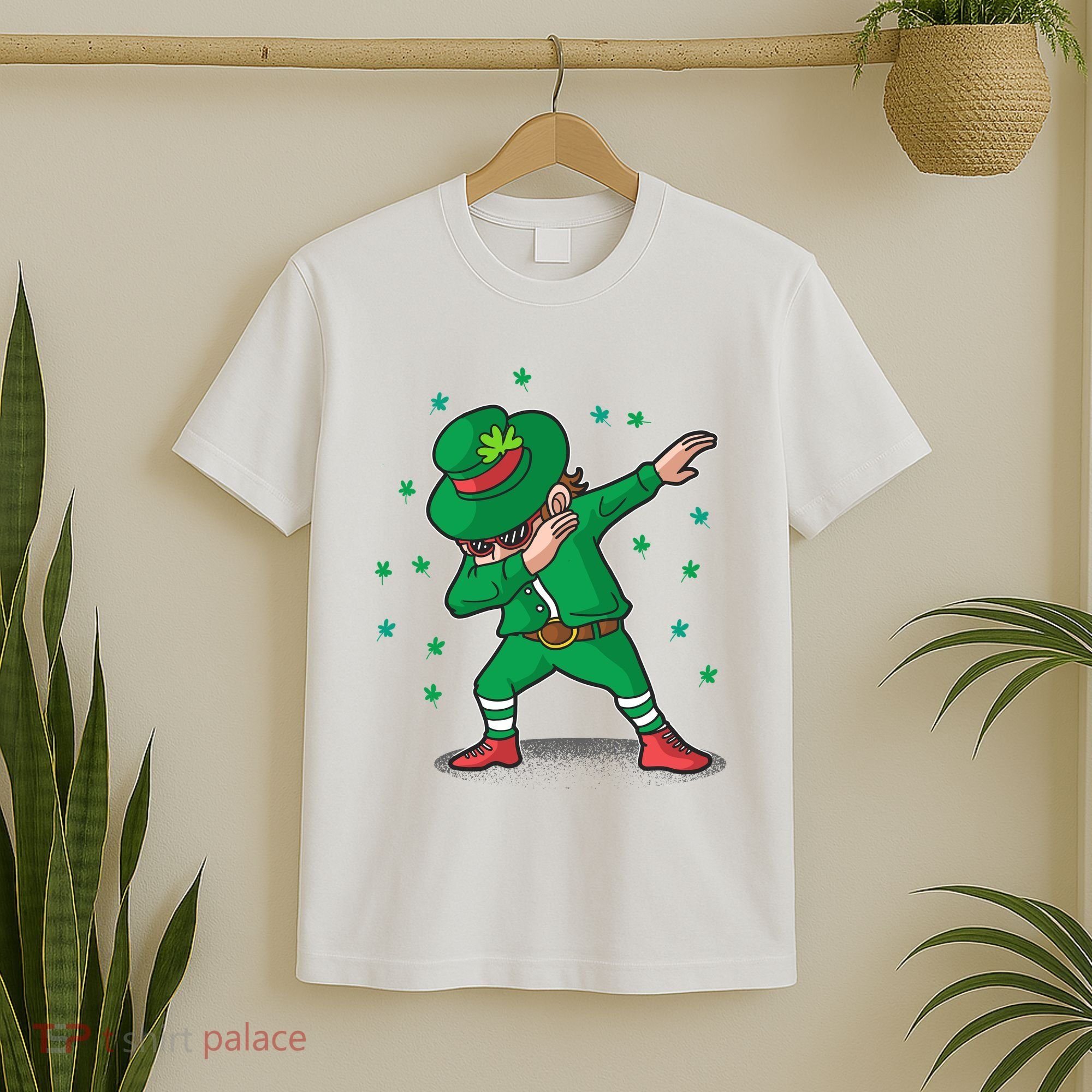 Dabbing Leprechaun St Patricks Day Party T-Shirt