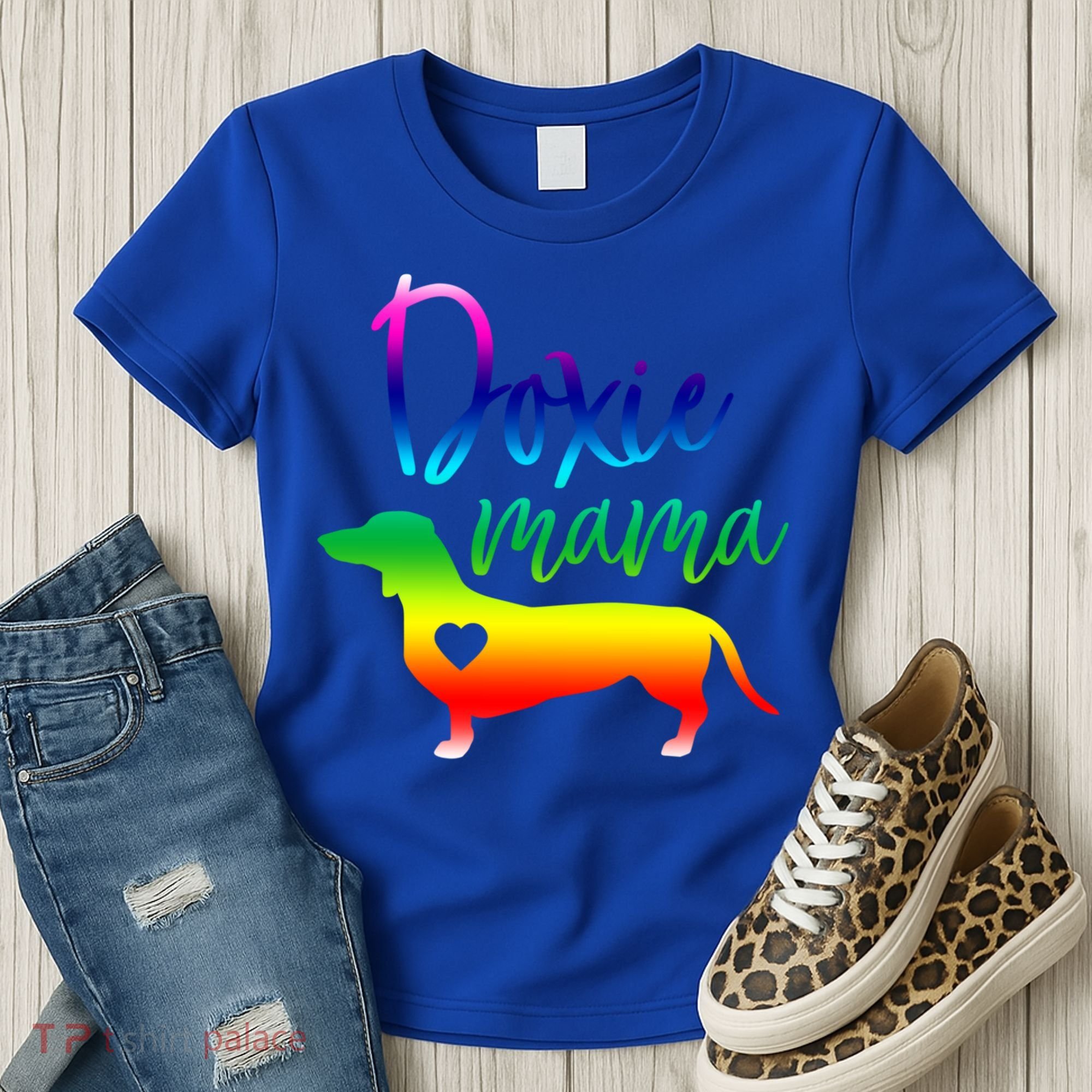 Doxie Mama Dachshund Mom Funny Wiener Dog Gift Women's T-Shirt