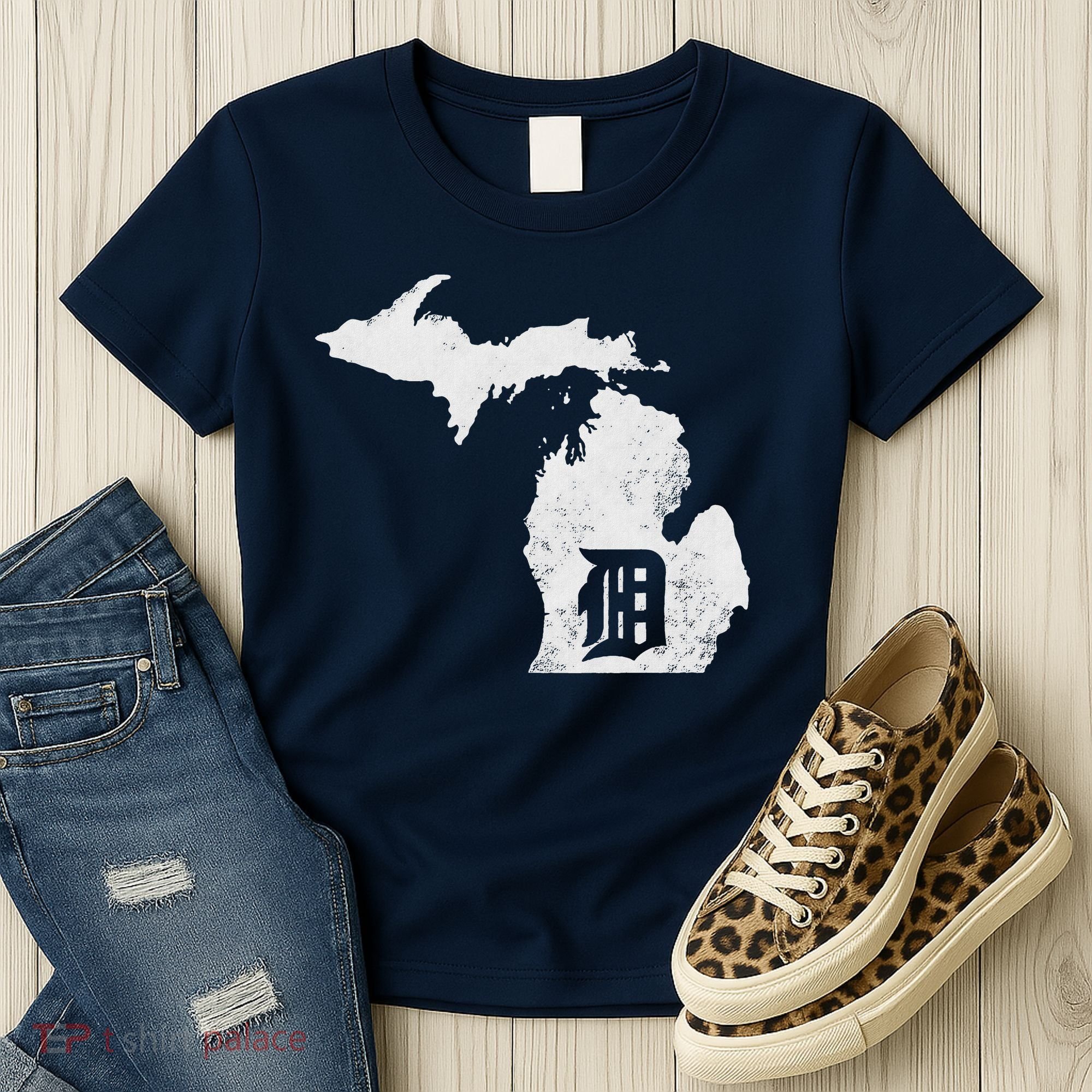 Detroit Michigan Motor City Midwest D Women's T-Shirt