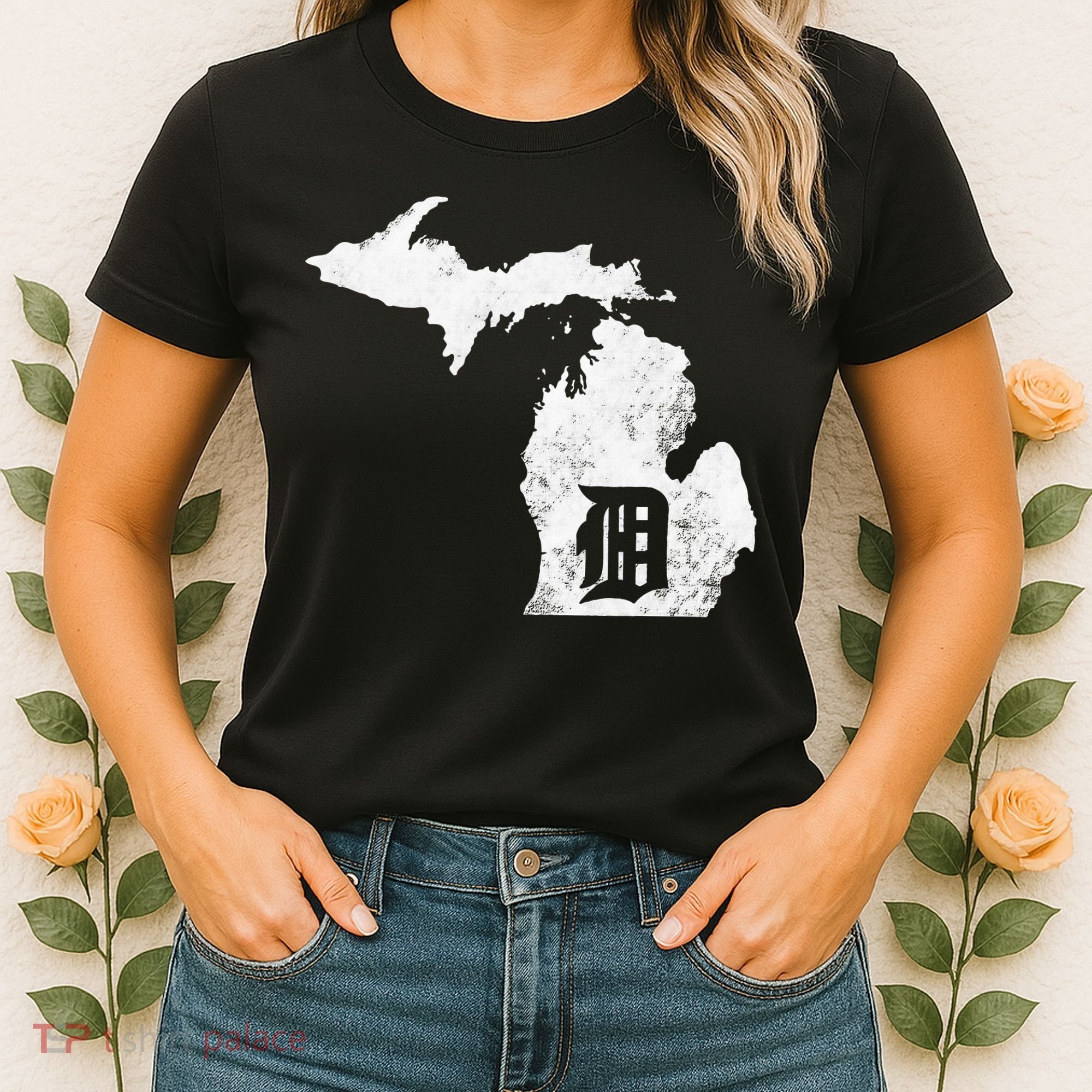 Detroit Michigan Motor City Midwest D Mitten Women's T-Shirt