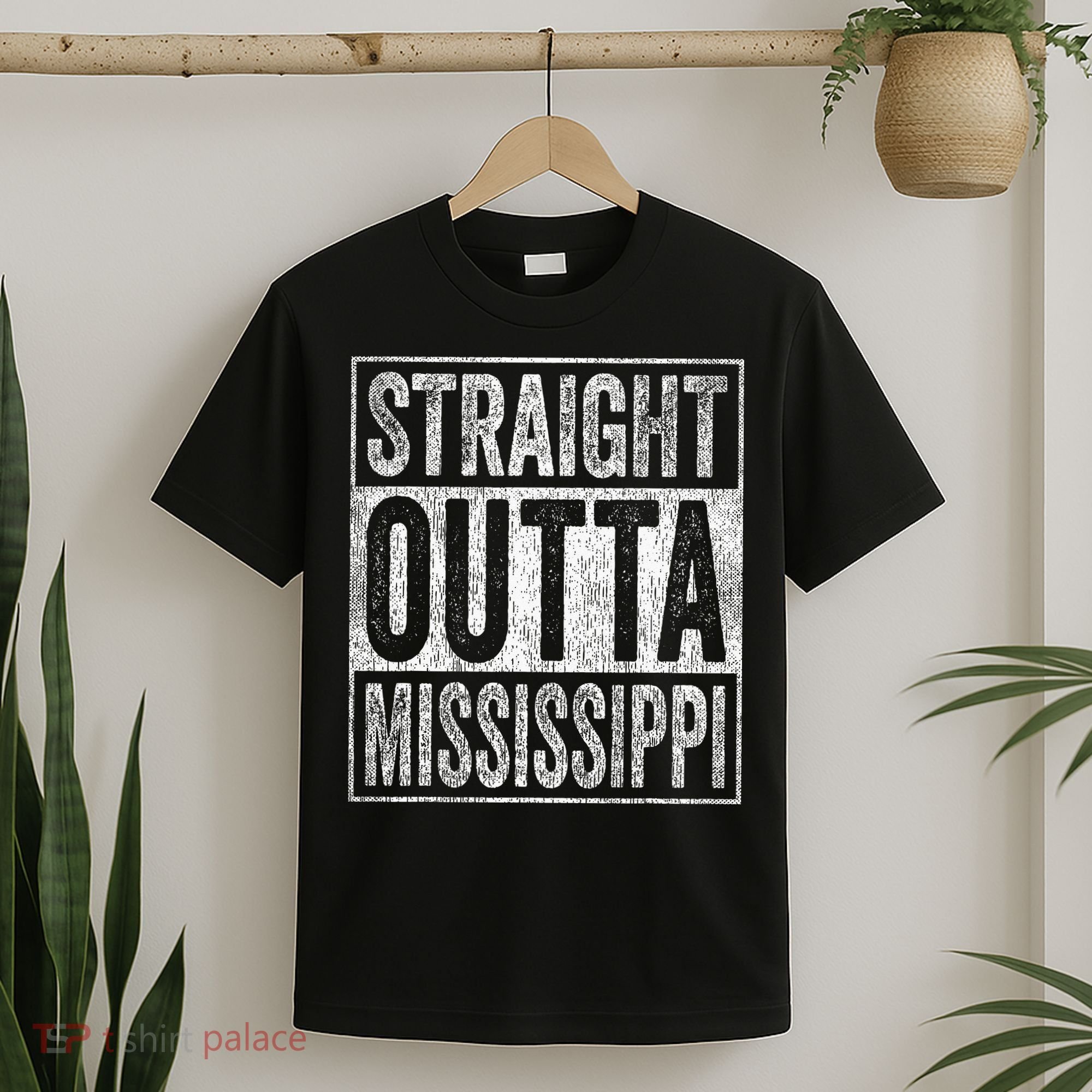 Distressed Mississippi Outfit MS Straight Outta Mississippi T-Shirt
