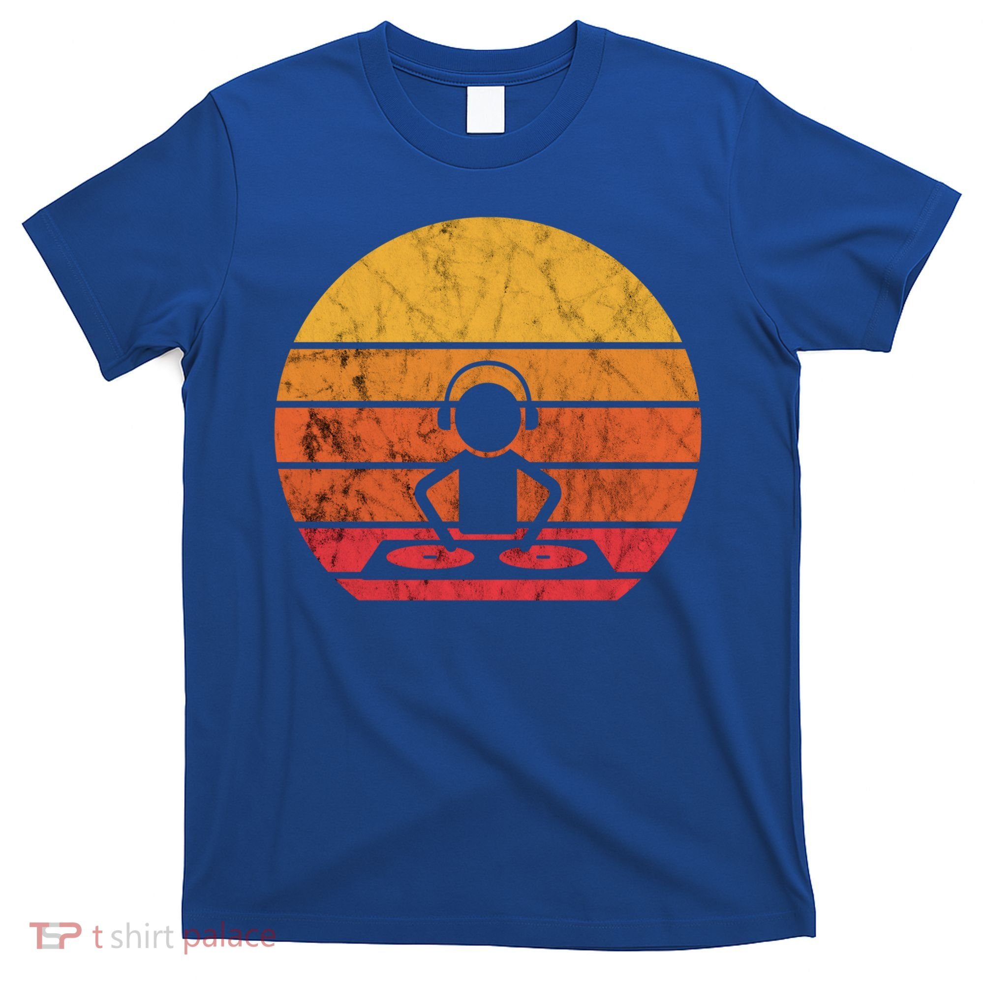 Dj Music Producer Beatmaker Retro Vintage Sunset Turntable Gift T-Shirt