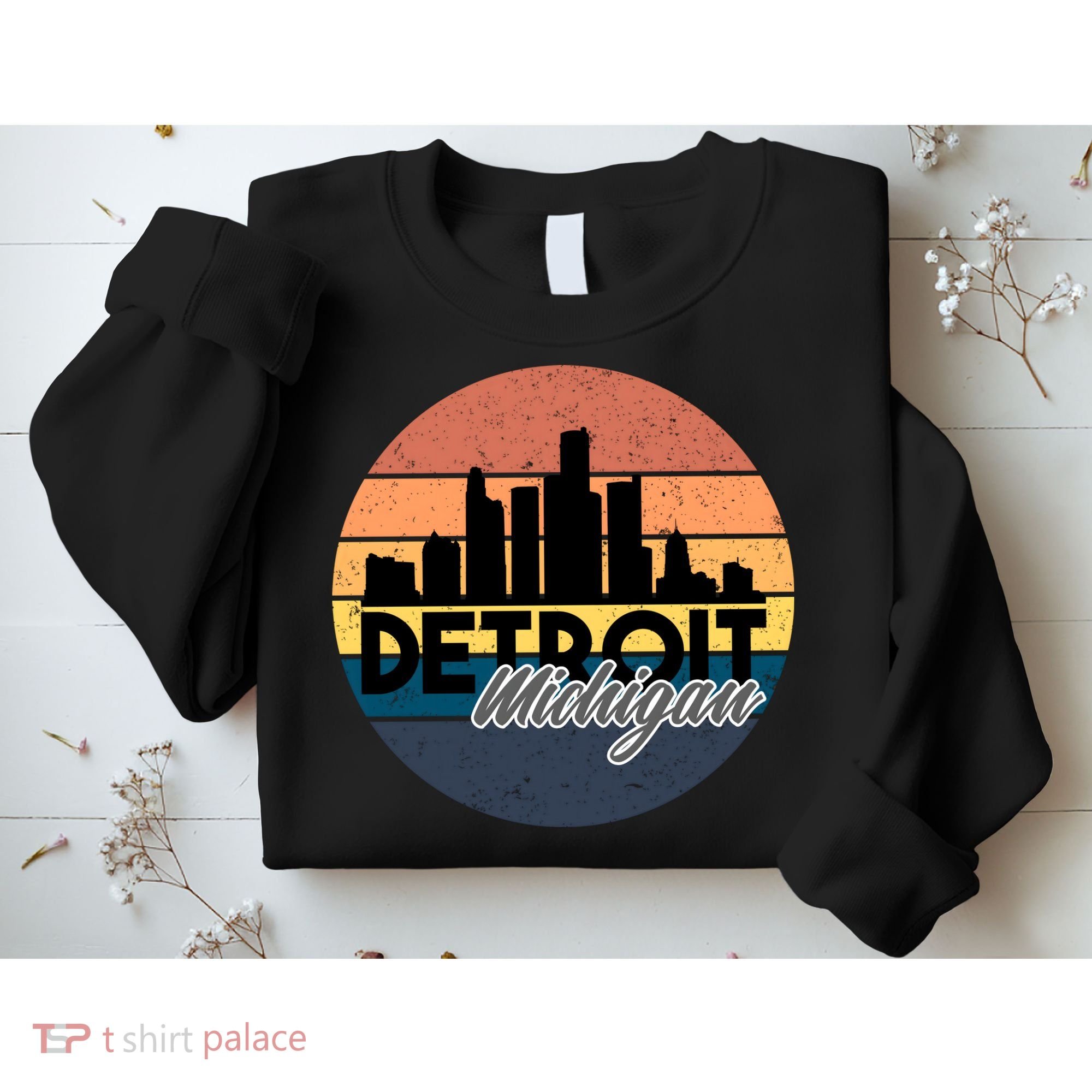 Detroit Michigan Retro Skyline Sweatshirt