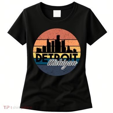 Detroit Michigan Retro Skyline Women's T-Shirt