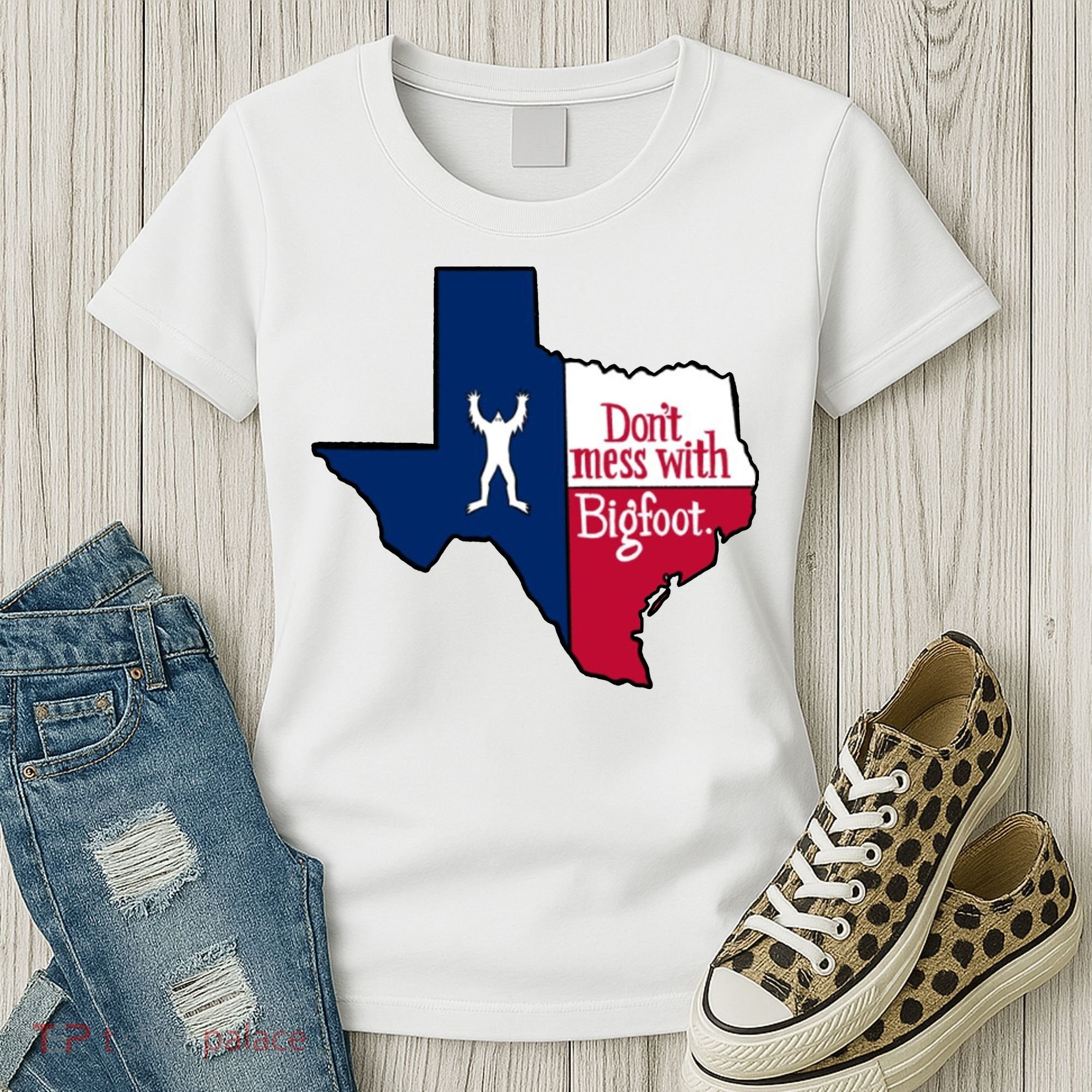 Don't Mess With Bigfoot Women's T-Shirt