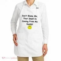 Don't Blame Me Smelly Daddy Apron thumb 2