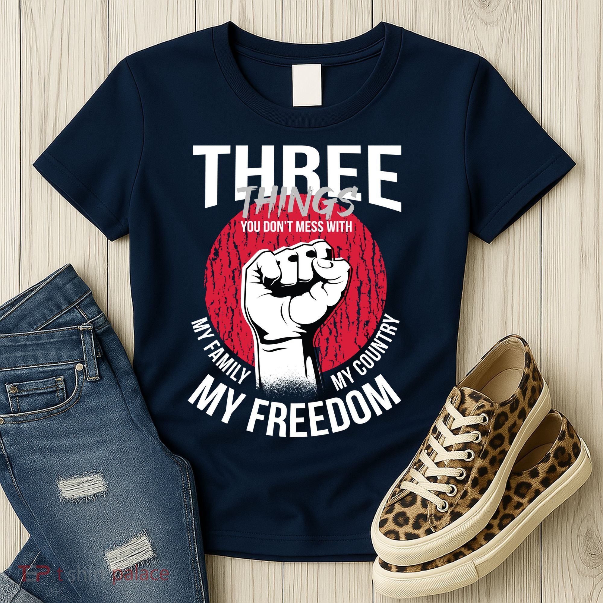 Don't Mess With Me Freedom Quote Women's T-Shirt