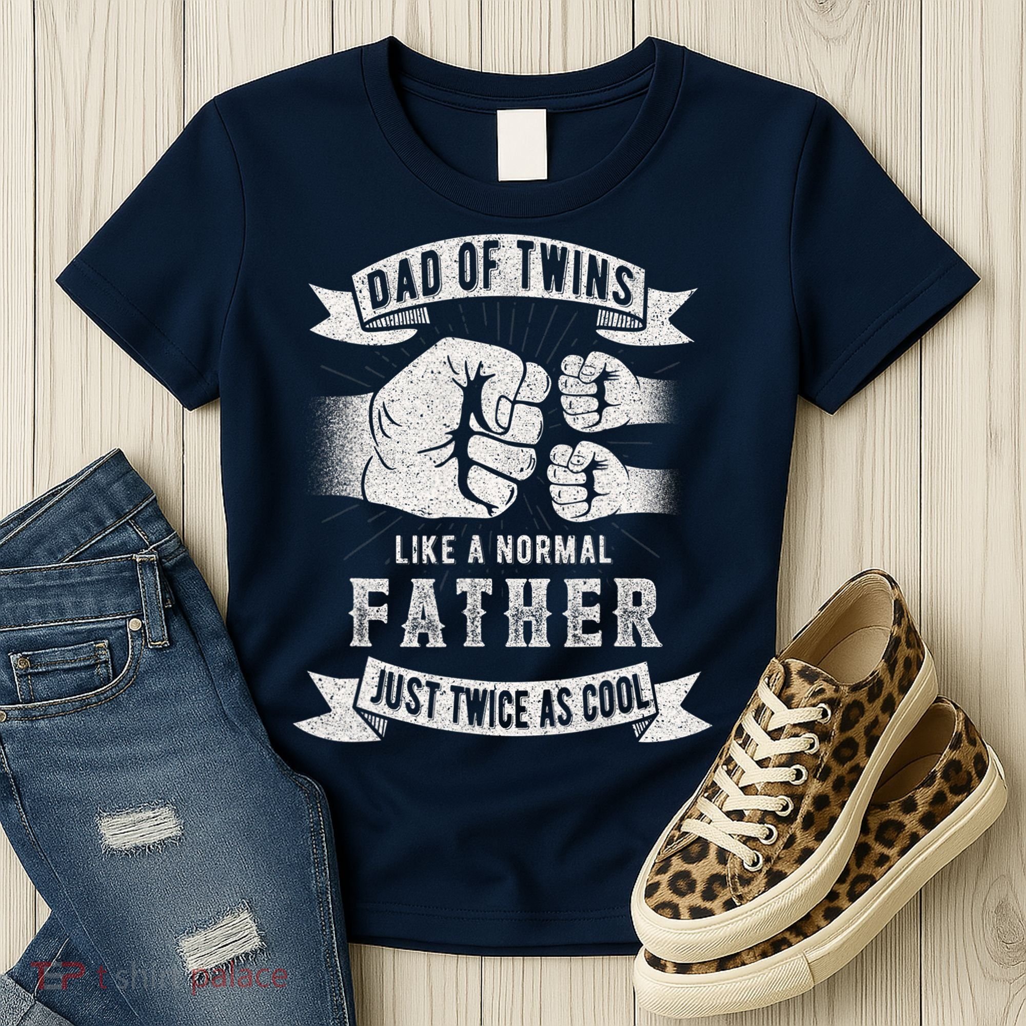 Dad Of Twins Dad Father's Day New Dad To Be Expecting Women's T-Shirt