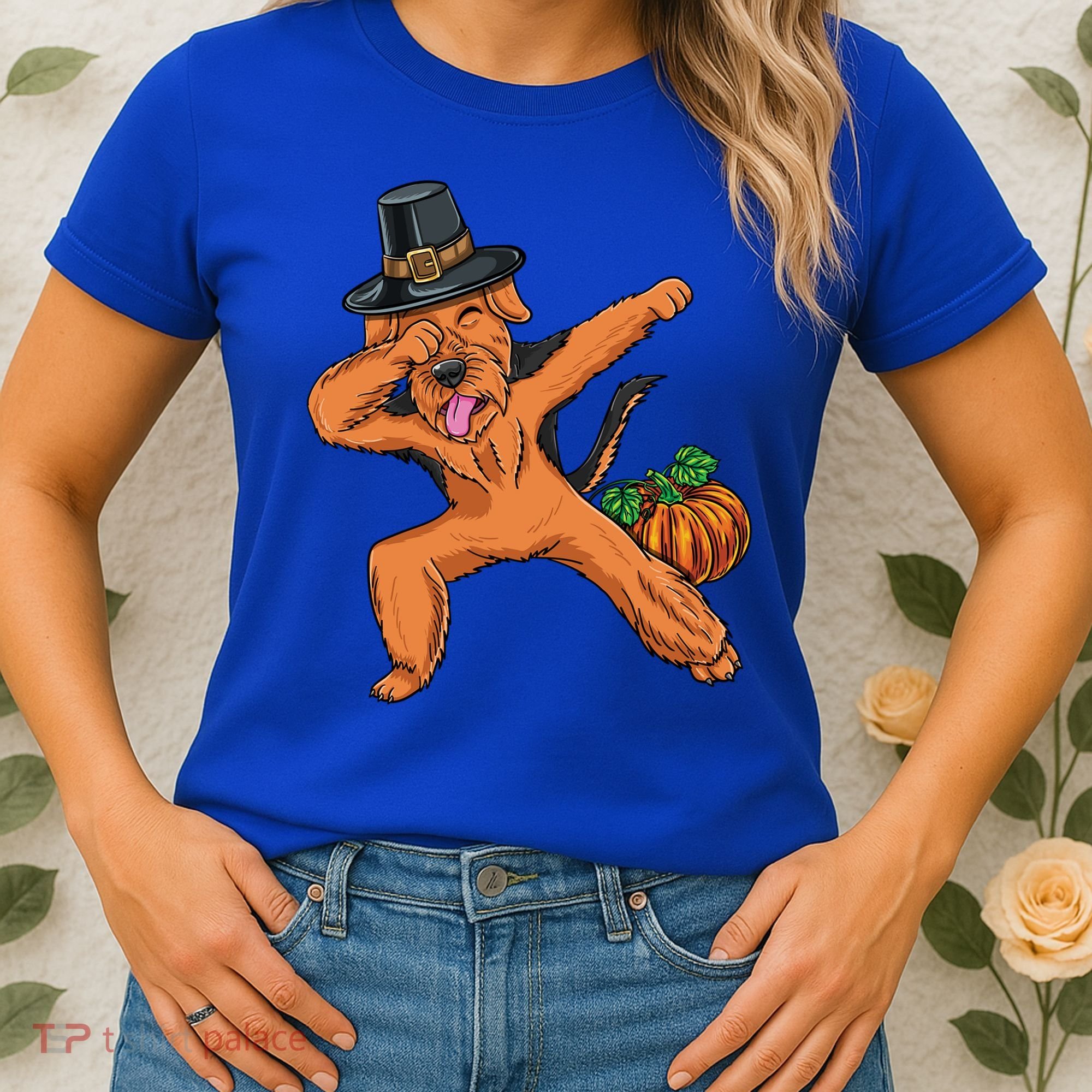 Dabbing Pilgrim Airedale Terrier Thanksgiving Meaningful Gift Women's T-Shirt