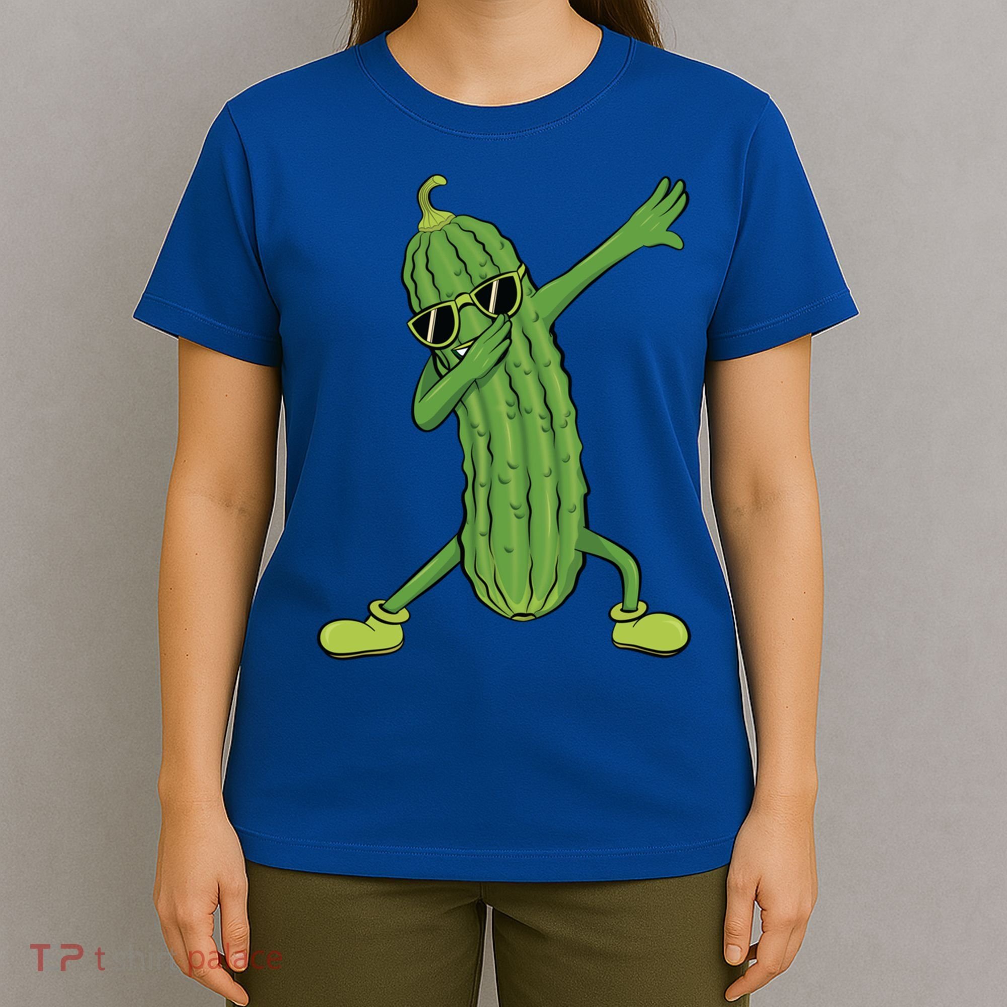 Dabbing Pickle Dancing Cucumber Lover Funny Funny Gift T-Shirt