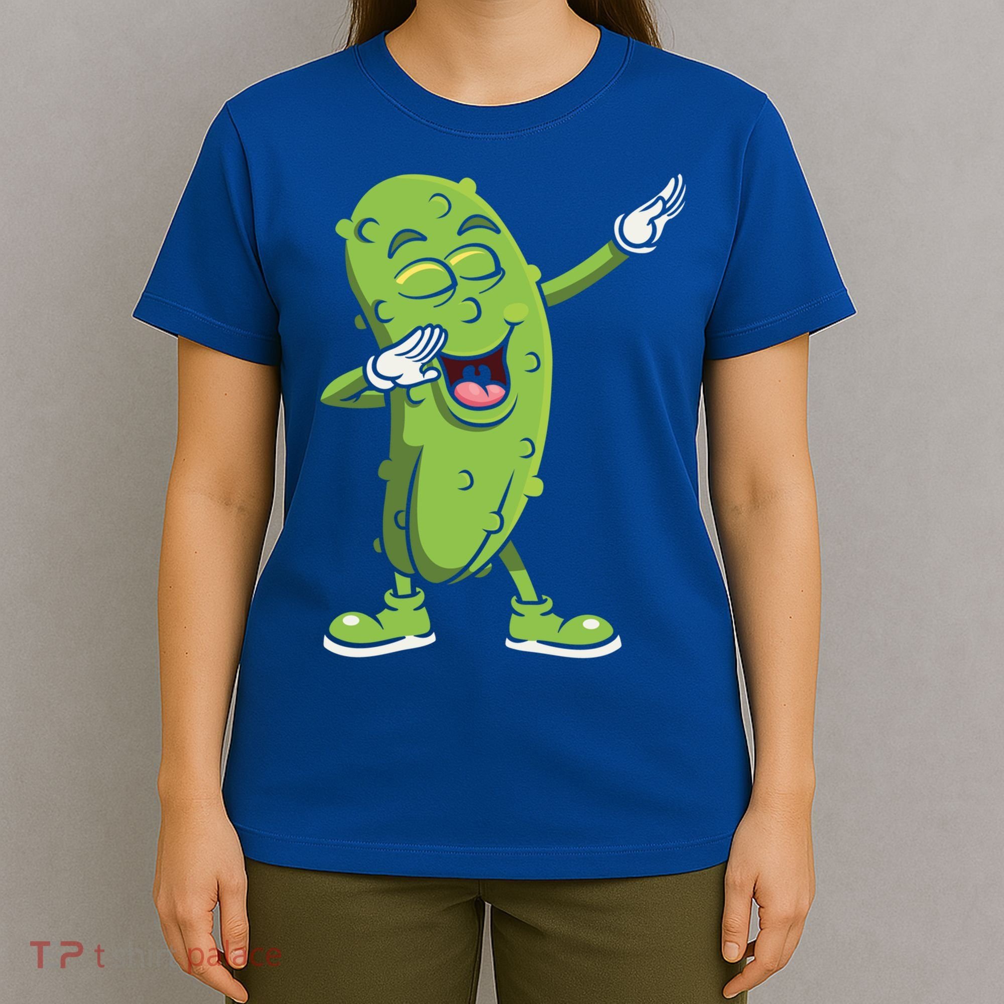 Dabbing Pickle Gift Cucumber Vegetarian Vegan Pickles Lover Gift T-Shirt