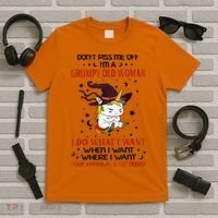 Don't Piss Me Off Im A Grumpy Old Woman I Do What I Want T-Shirt thumb 5
