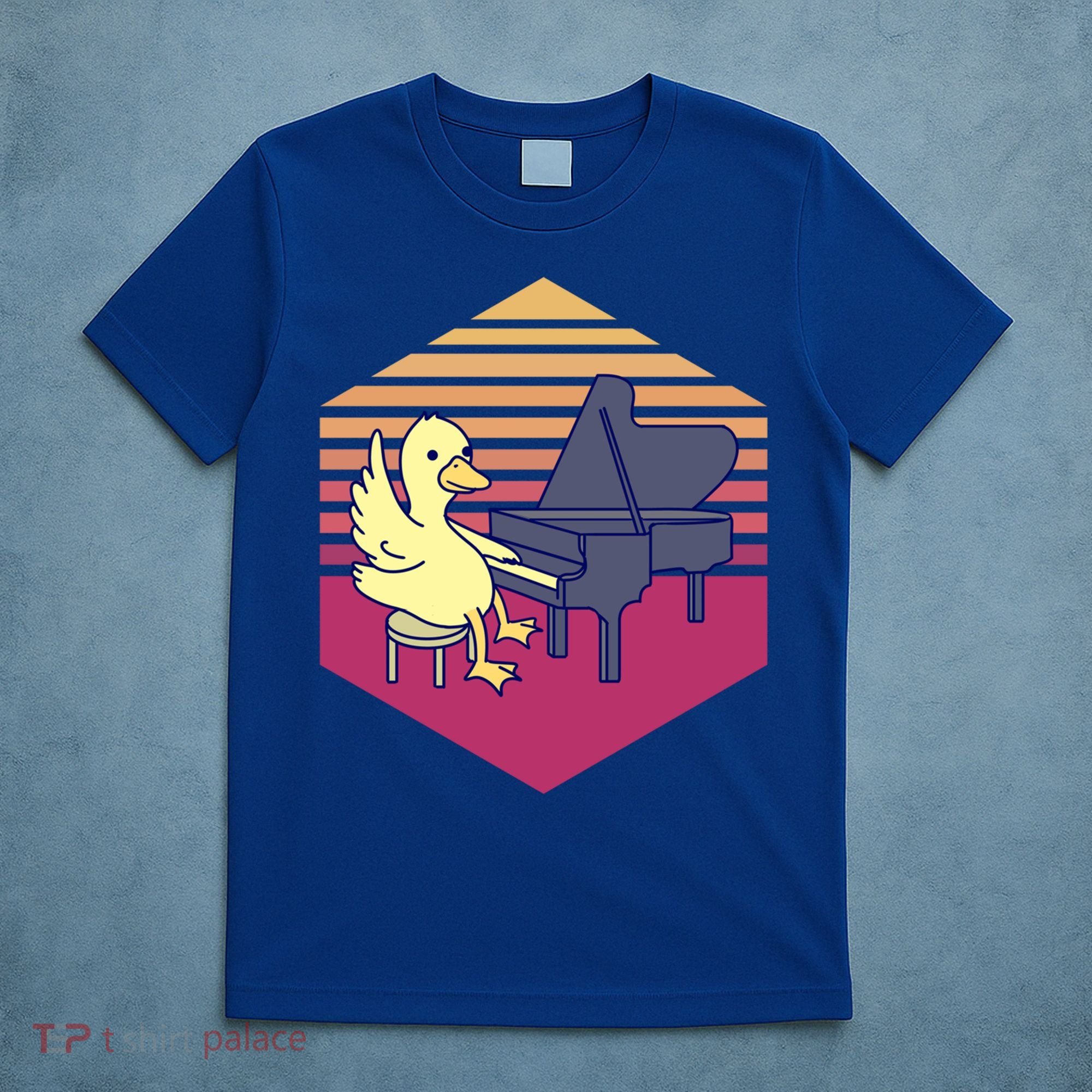 Duck Playing Piano Vintage Gift T-Shirt