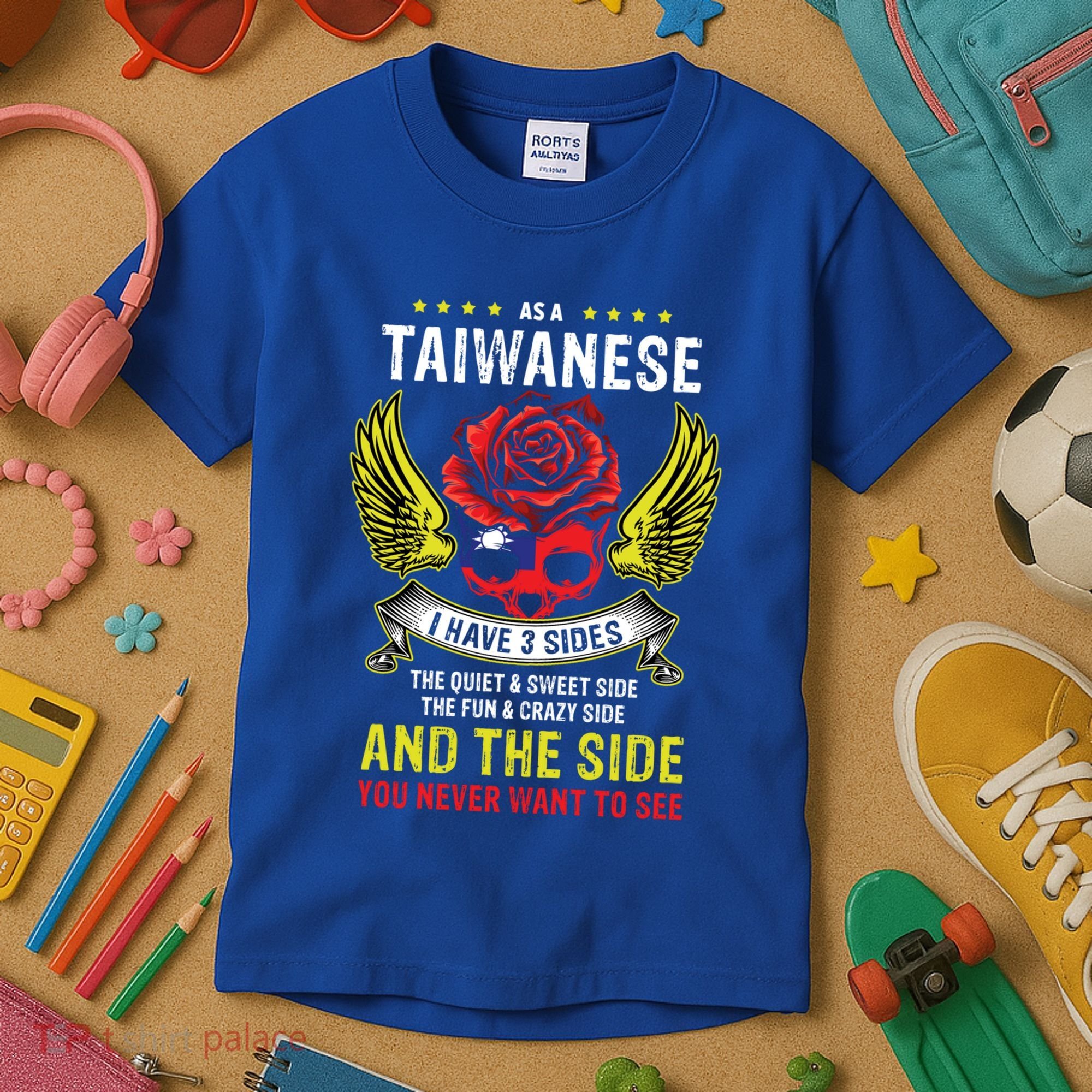 Distressed Patriotic Proud Taiwanese Skull Taiwan Flag Wings Cool Gift Kids T-Shirt